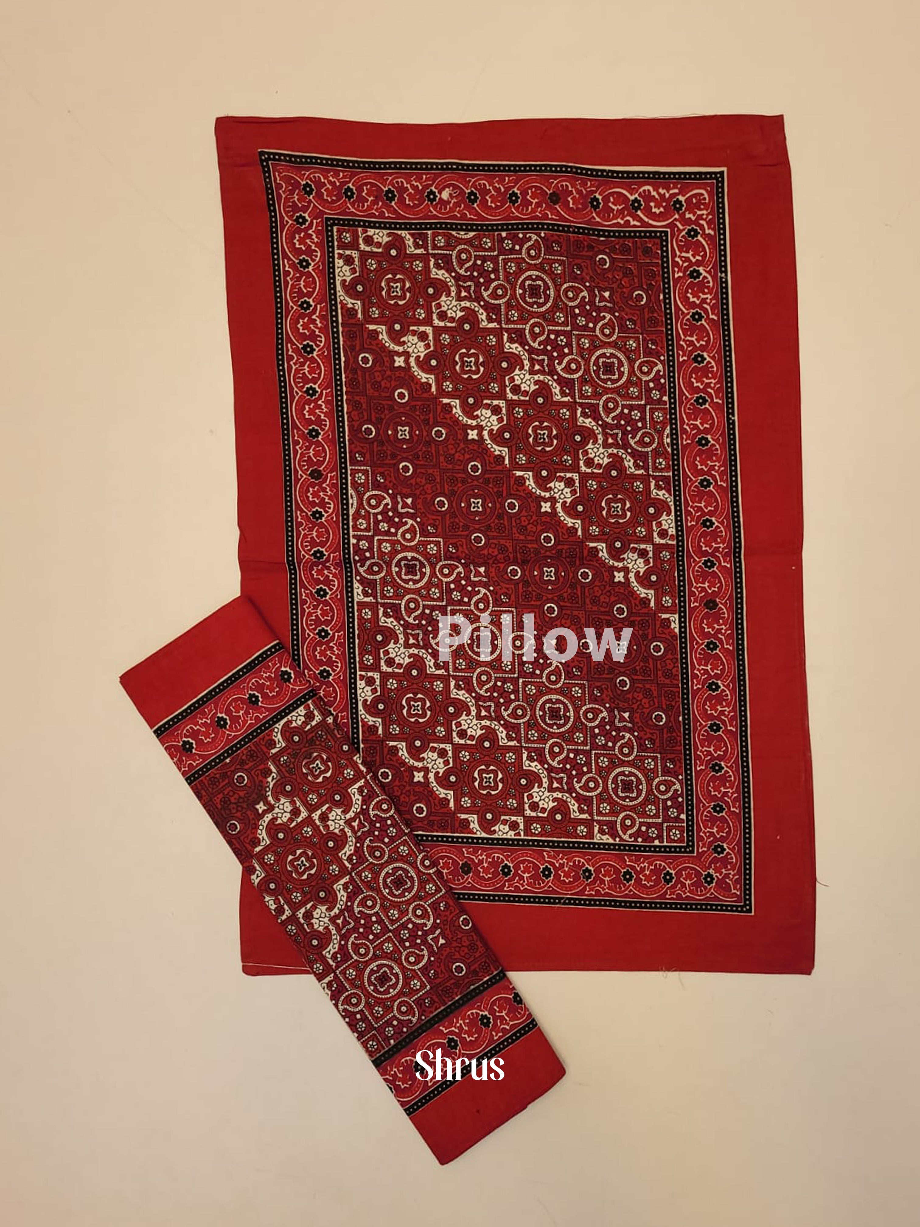 Red & Cream - Bed Spreads