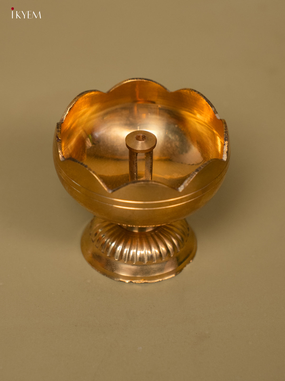 Brass Lotus Vilakku - 4FJ14012