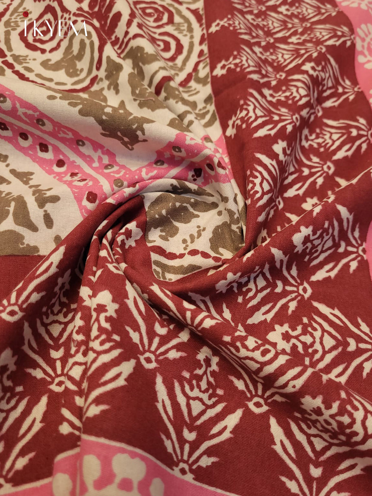 Pink & Red - Bed Spread