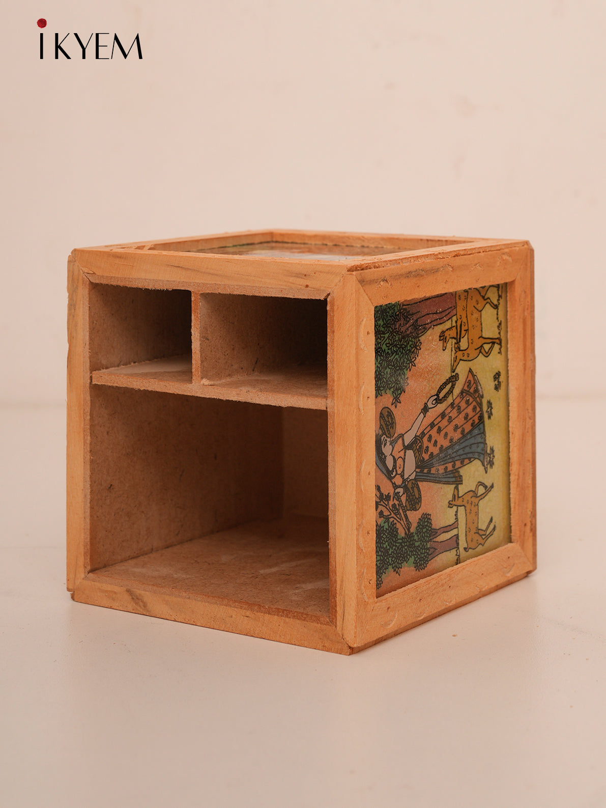 Pen Stand