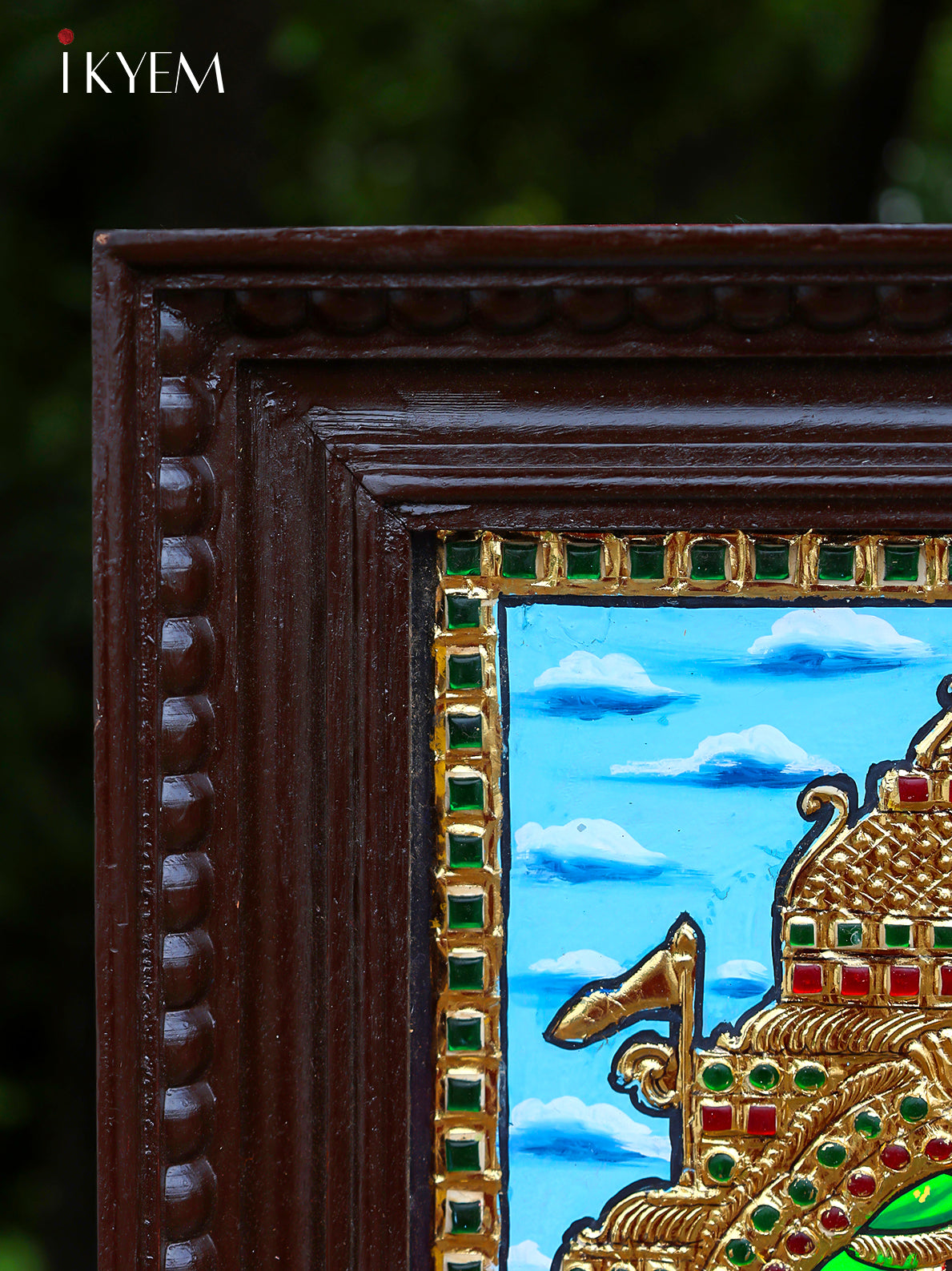 Regal Tanjore Painting Depicting Lord Krishna & Arjuna's Geethopadesam 4