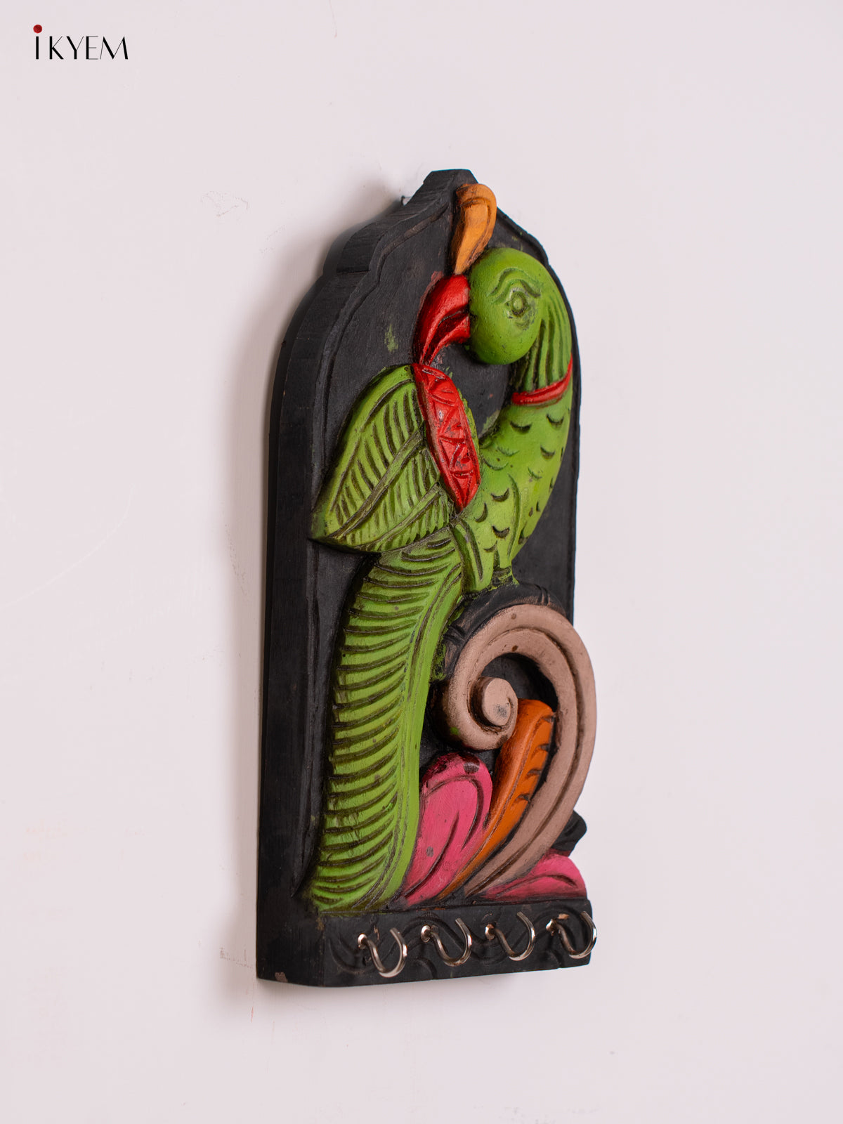 Artful Parrot Hand-Painted Wooden Key Hanger 3