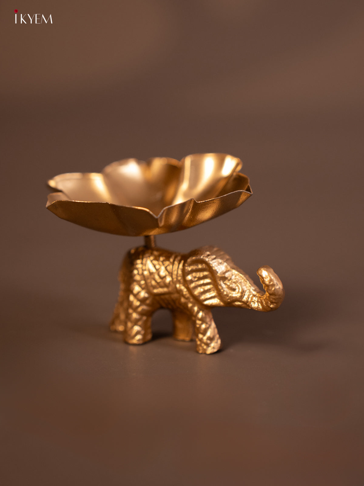 Cute Metal Elephant Shaped Candle Holder 3