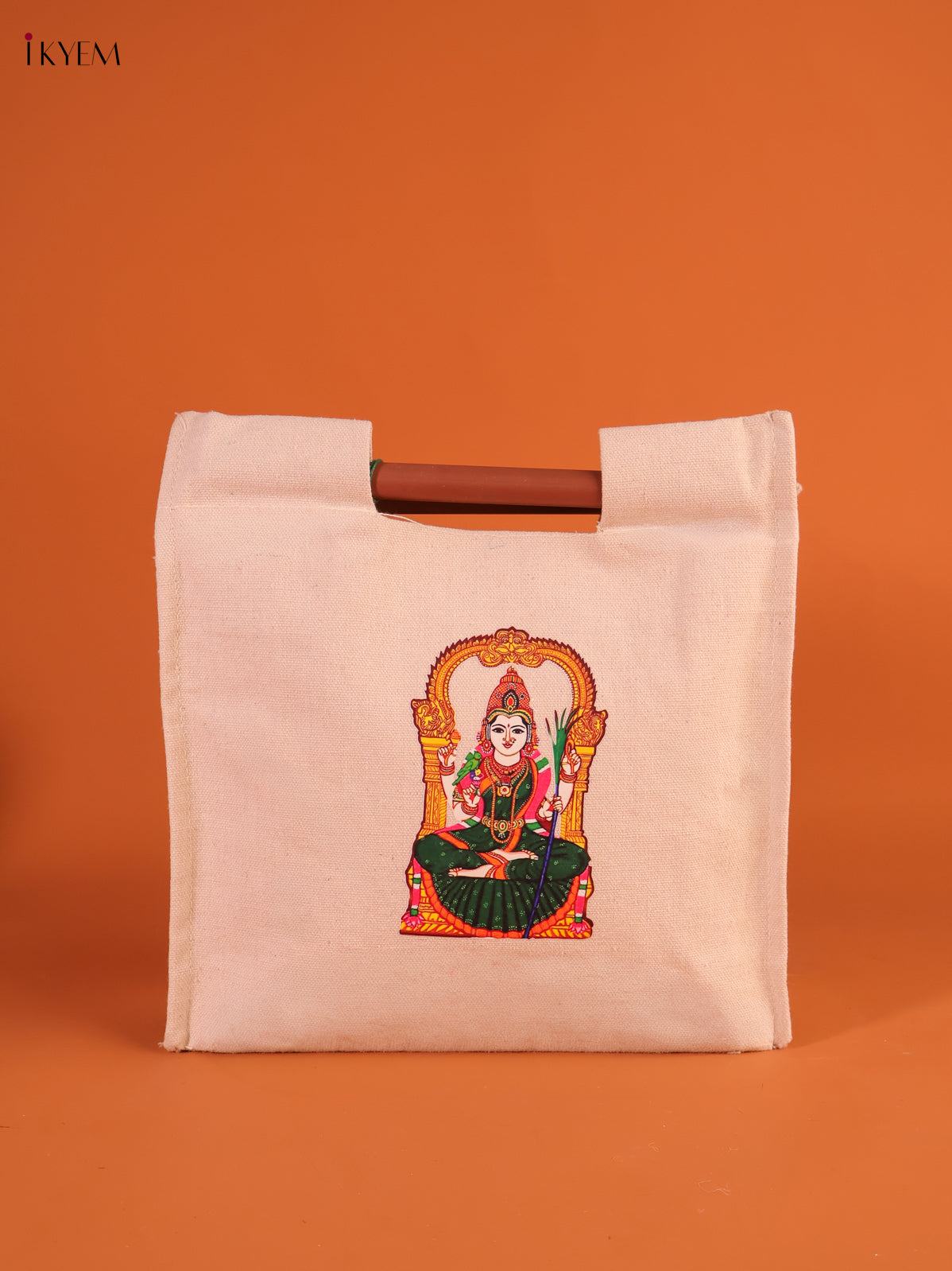 Elegant Beige Kamakshi Amman Printed Cotton Kattapai