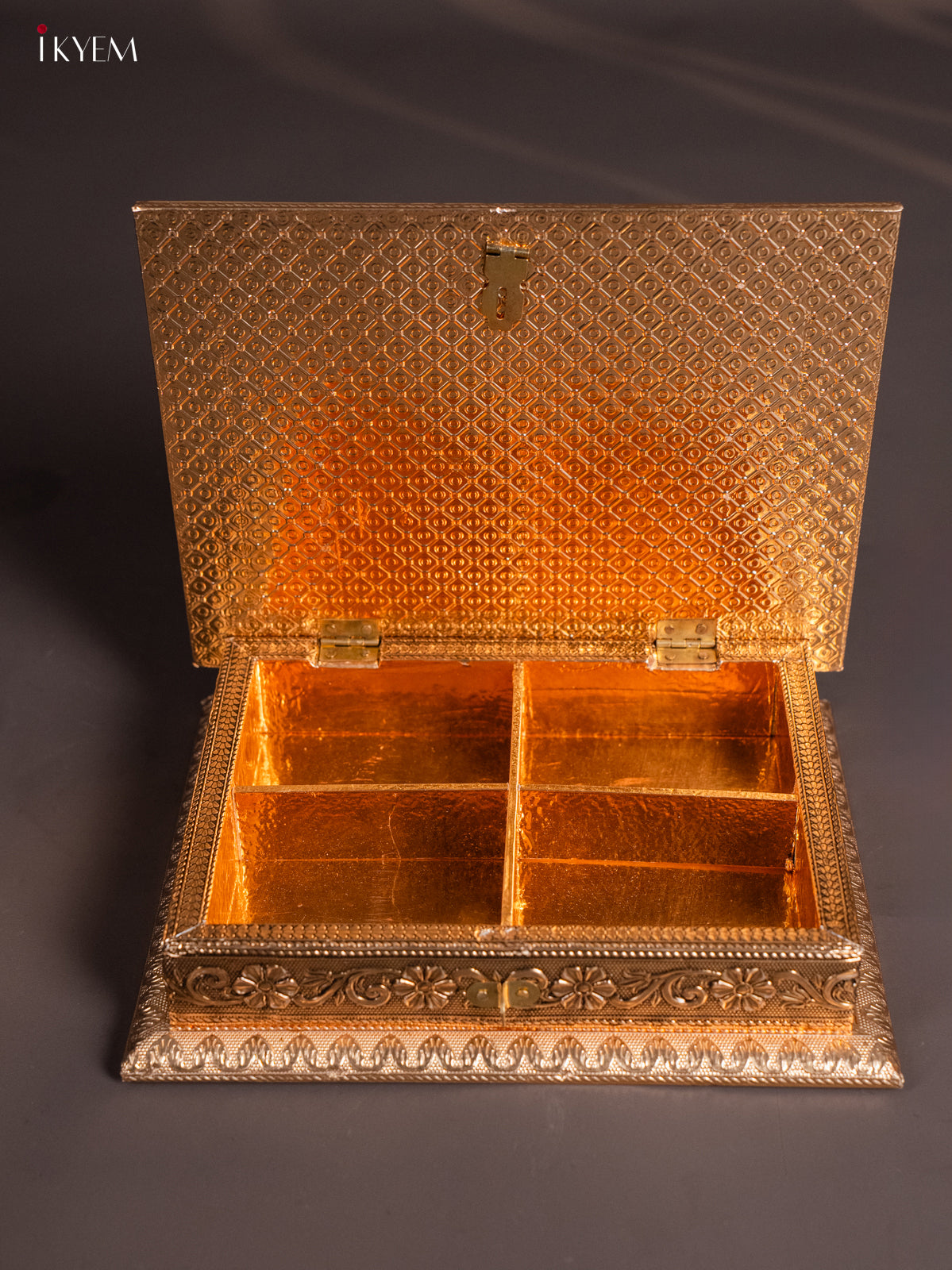 Elephant Printed Rich Dry Fruit Box with 4 Compartment 1