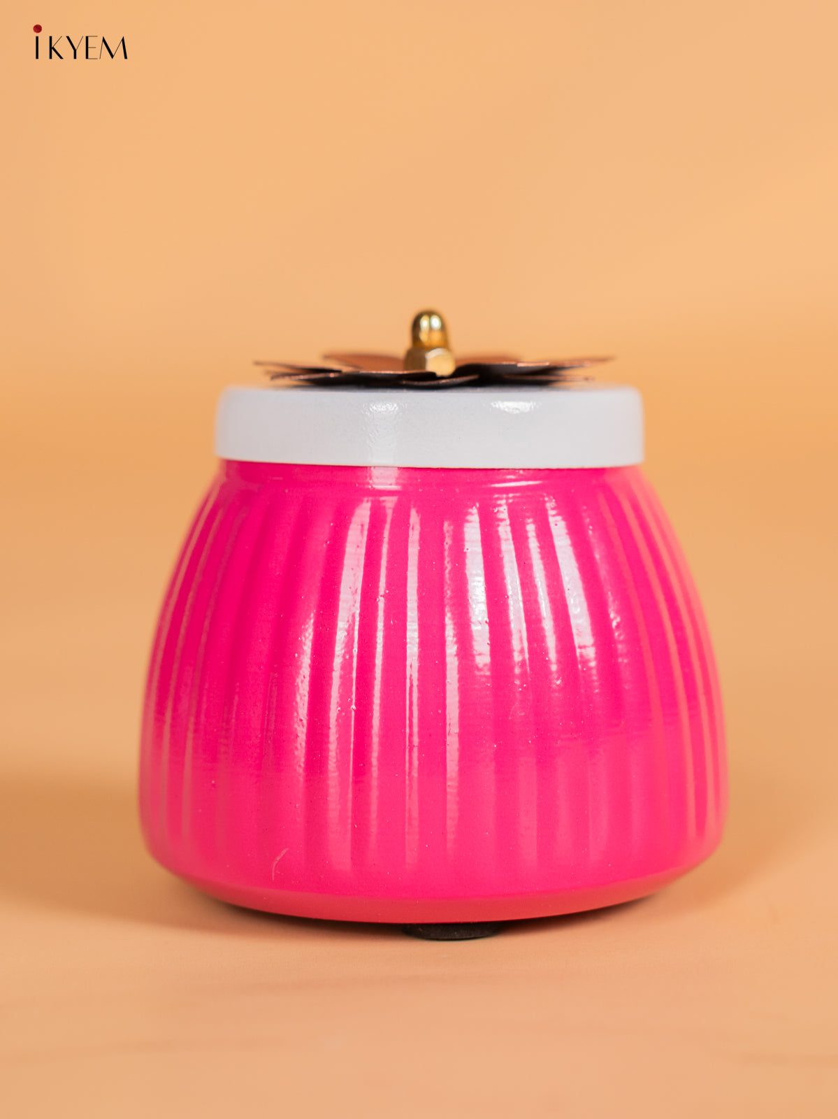 Exquisite 3.5 Inch Metal Storage Box In Pink 1