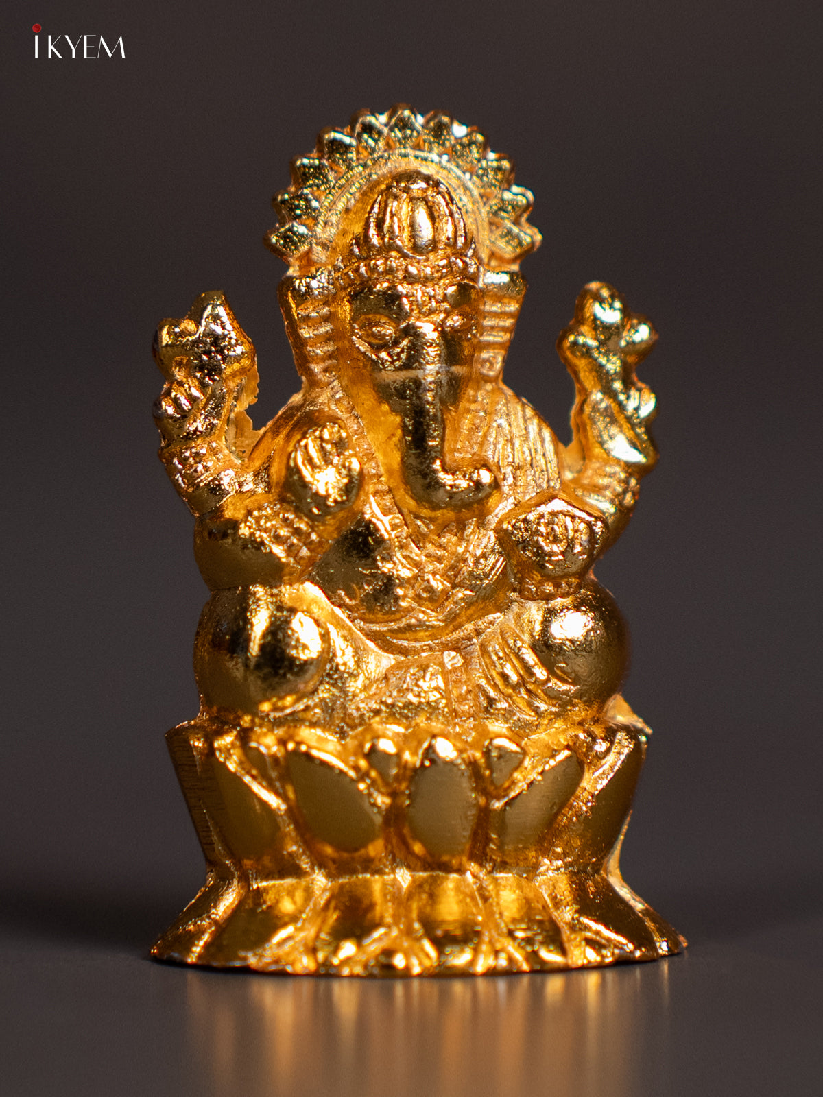 Exquisite Mini 2 Inch Gold‑Plated Ganesha Idol 1