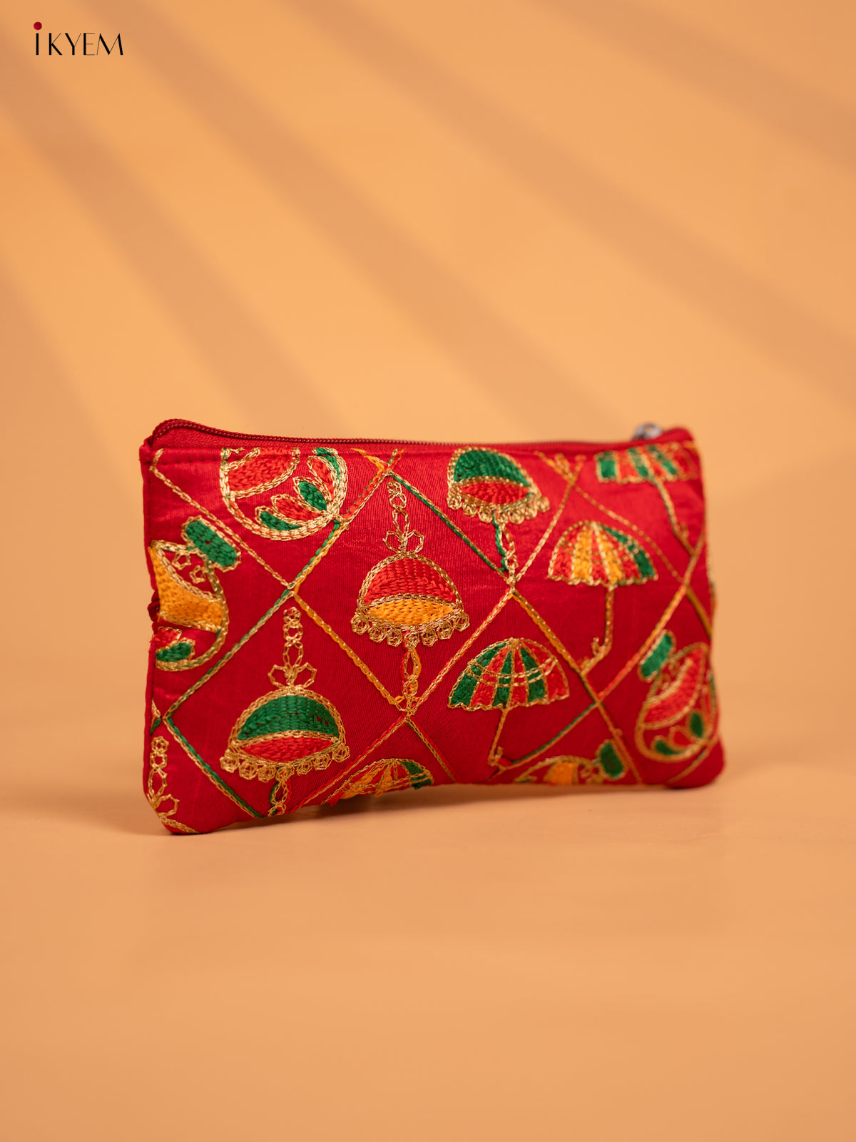 Designer Embroidered Purse - KD09118