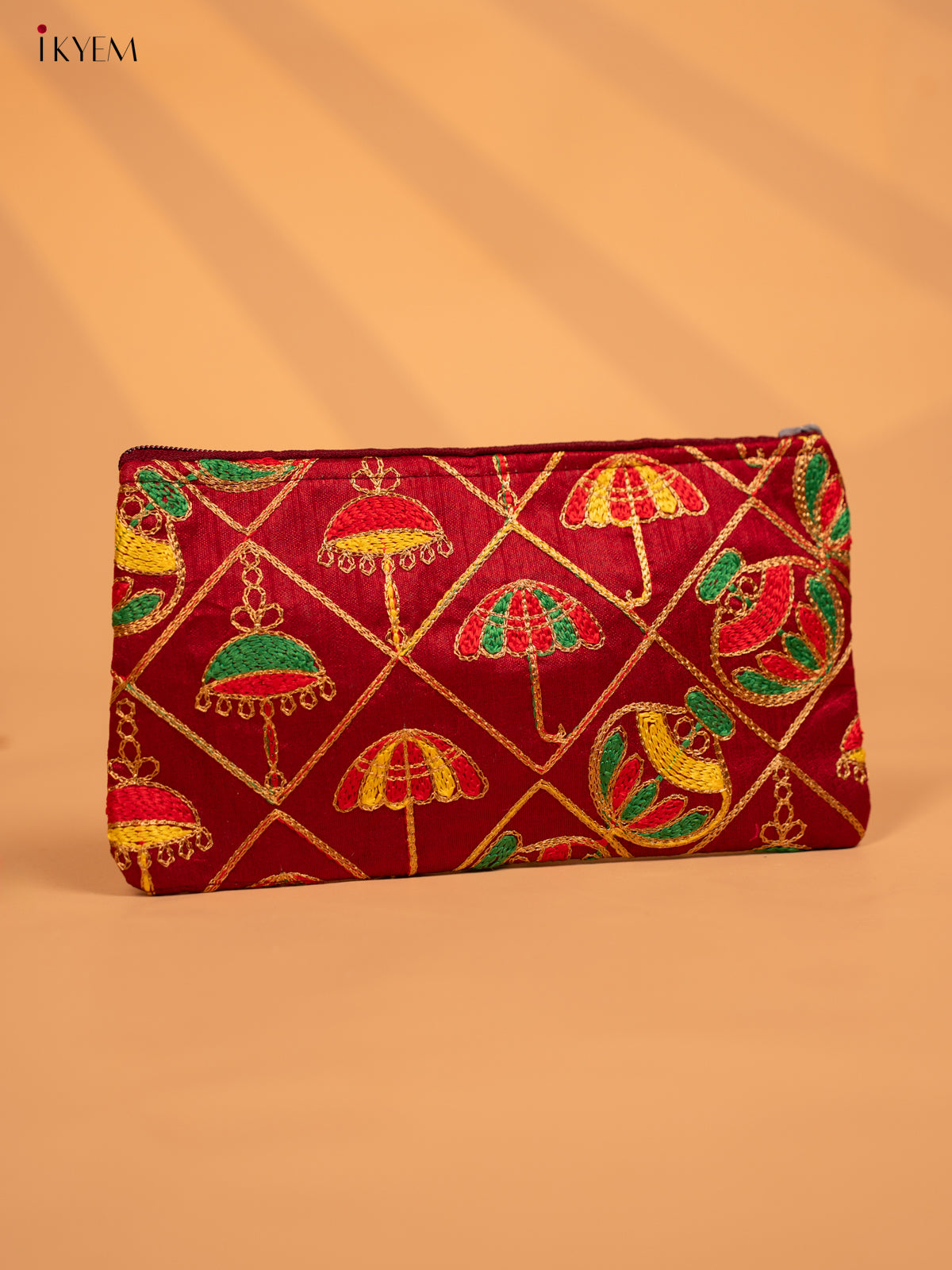 Designer Embroidered Purse - KD09118
