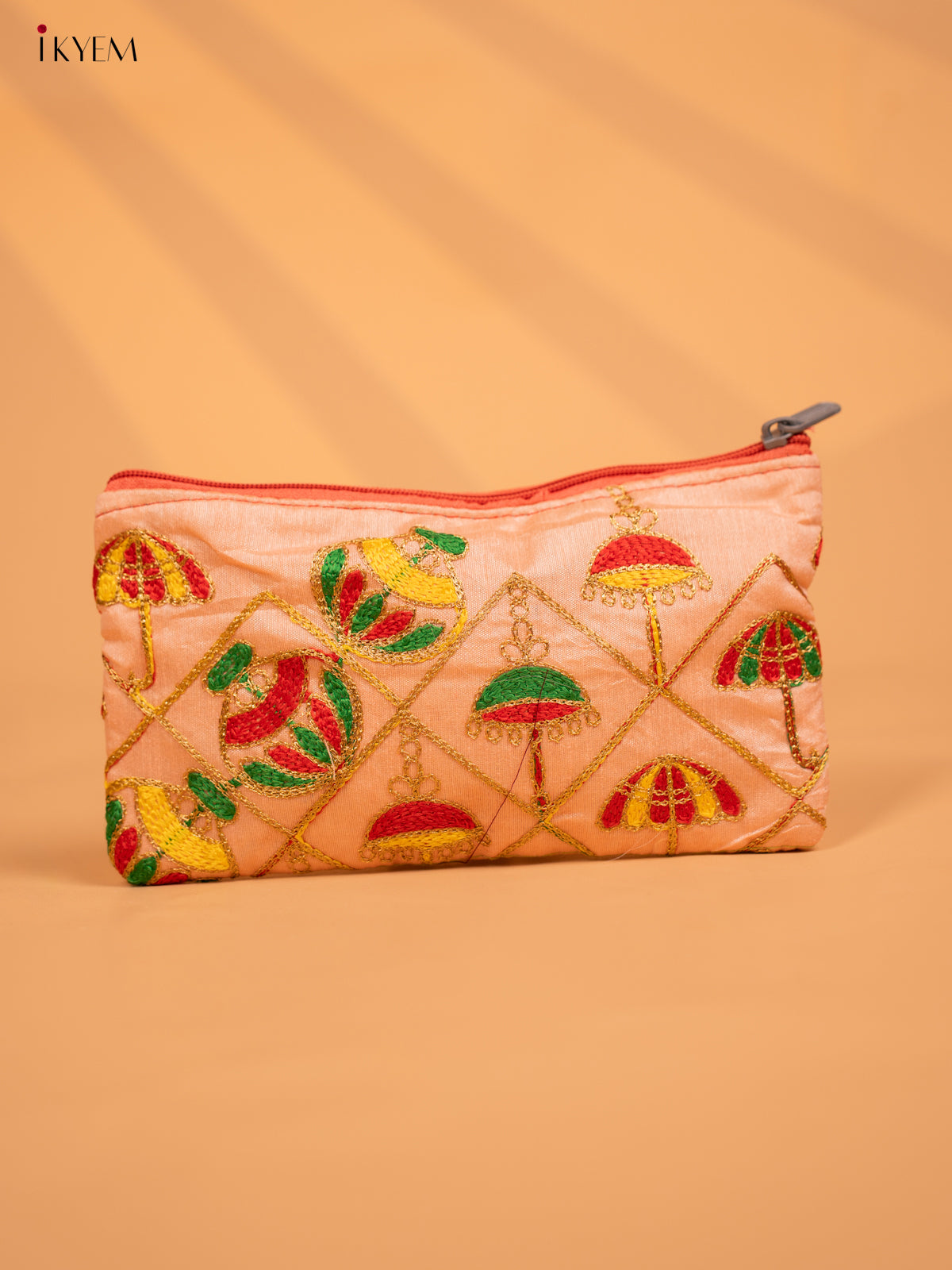 Designer Embroidered Purse - KD09118