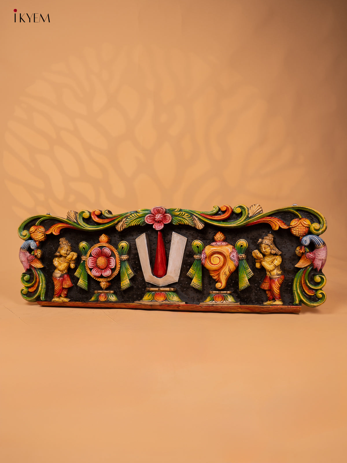 Wooden Hand Carved Painted Sangu Chakram Namam, Panel - KD18124