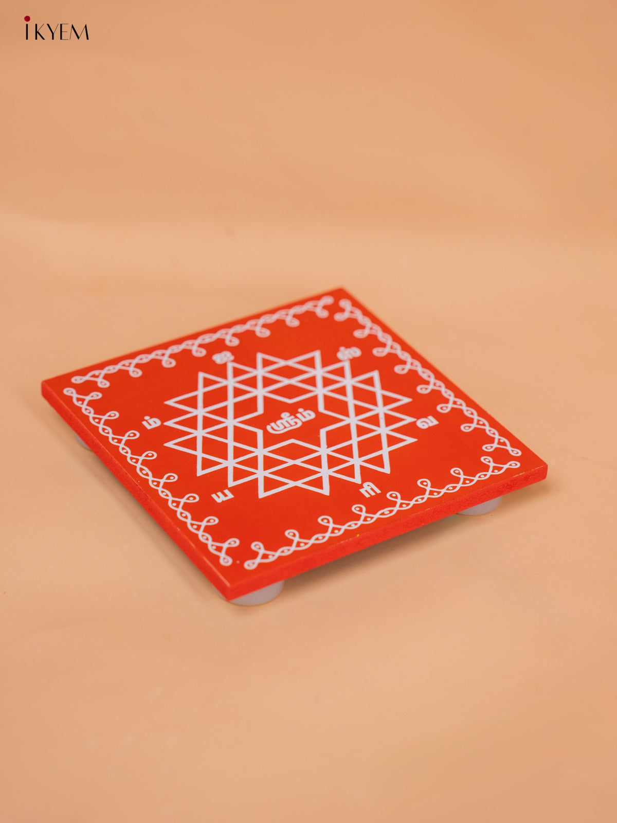 Wooden Manai With Aishwarya Kolam Print -9
