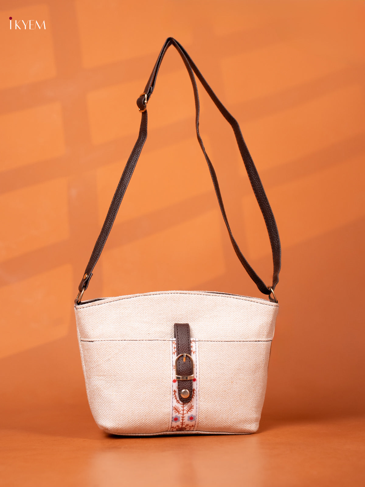 Semi Jute Leather Sling Bag - cream - KD26954