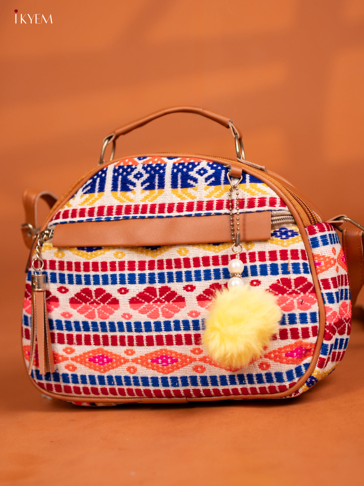 Jacquard Leather Sling Bag with 4 Compartments - Multicolour -Multicolour