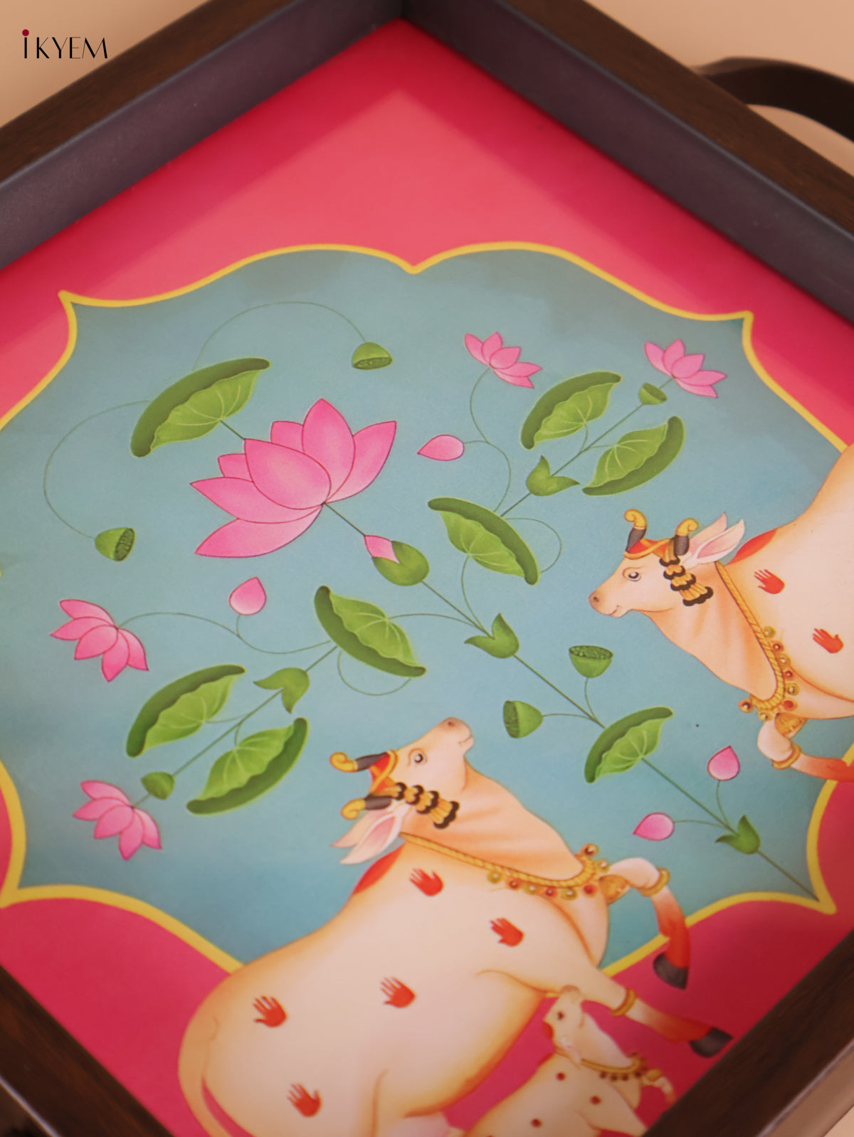 Pichwai Cow&Calf Printed Wooden Tray-Pink(8x8)