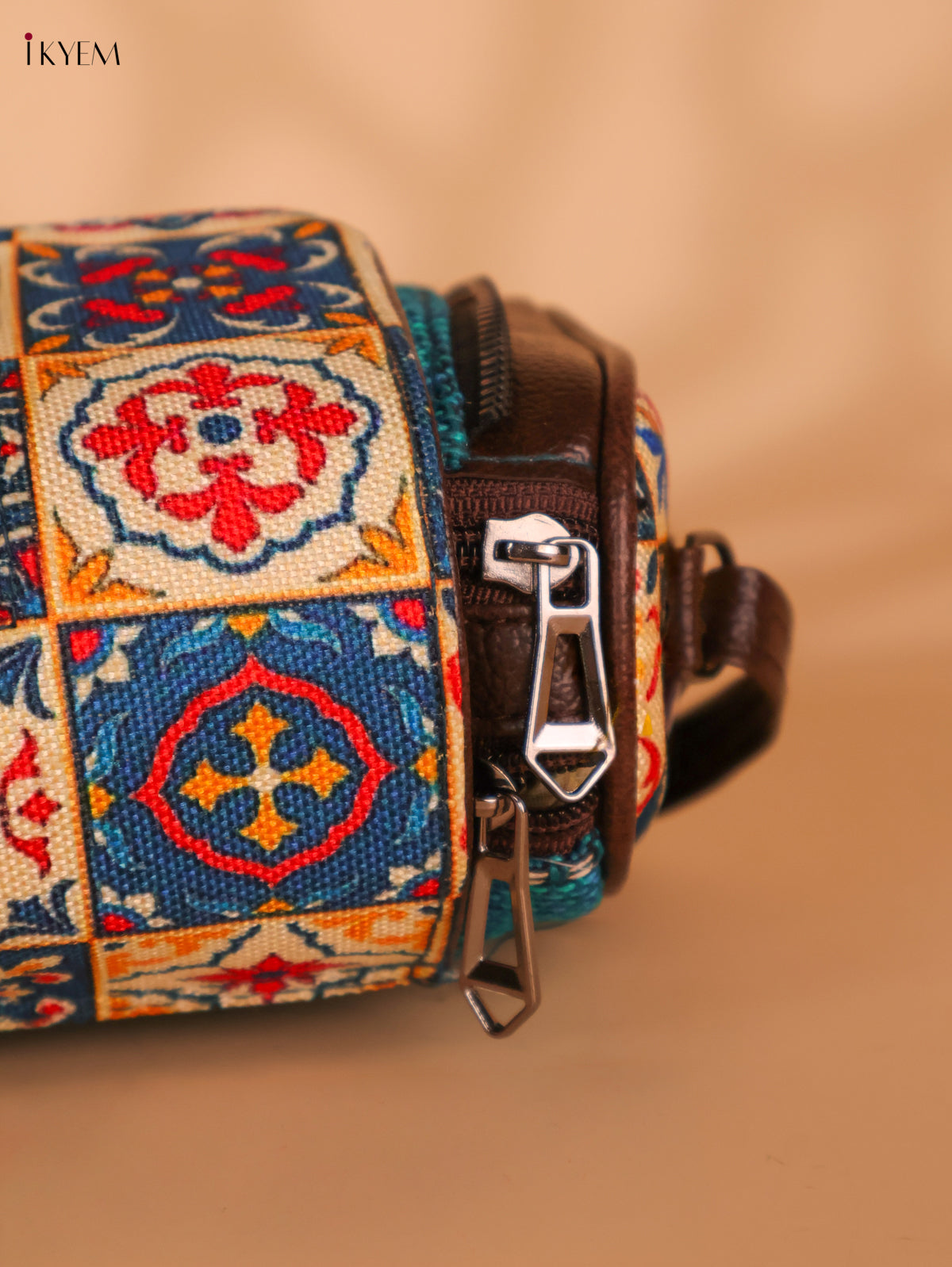 Printed Sling Bag-Blue colour