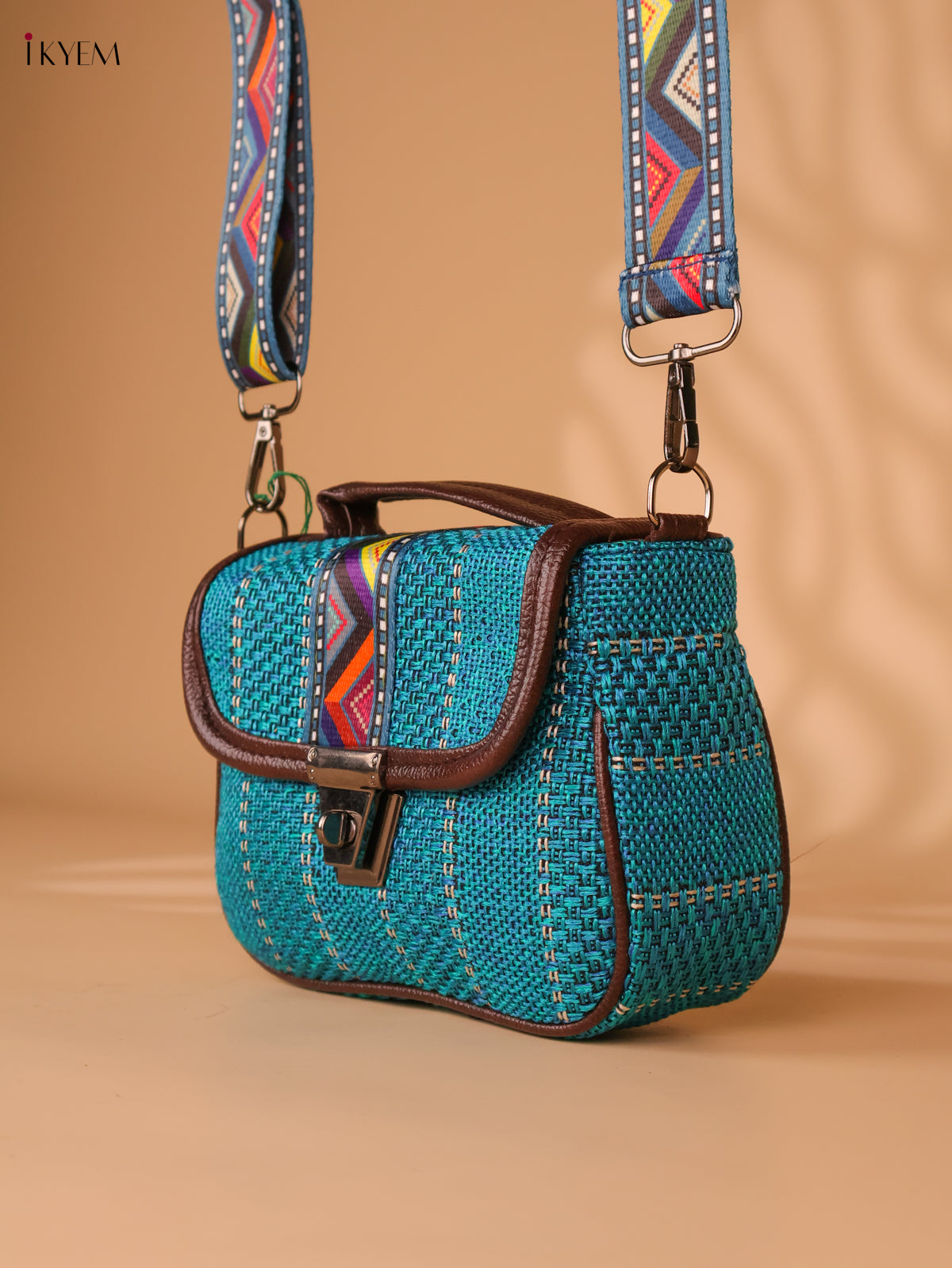 Printed sling bag - Blue