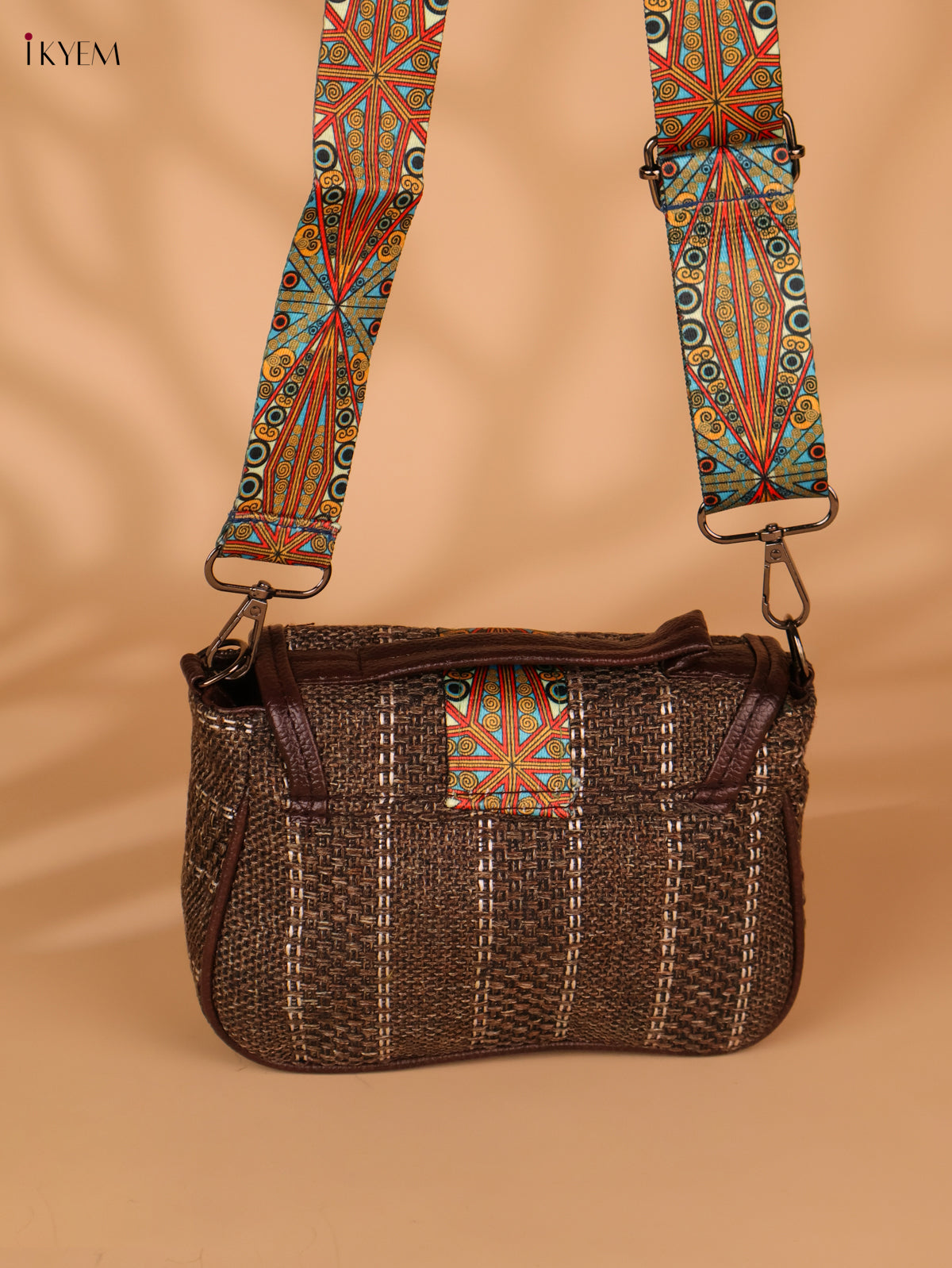 Printed sling bag - Brown