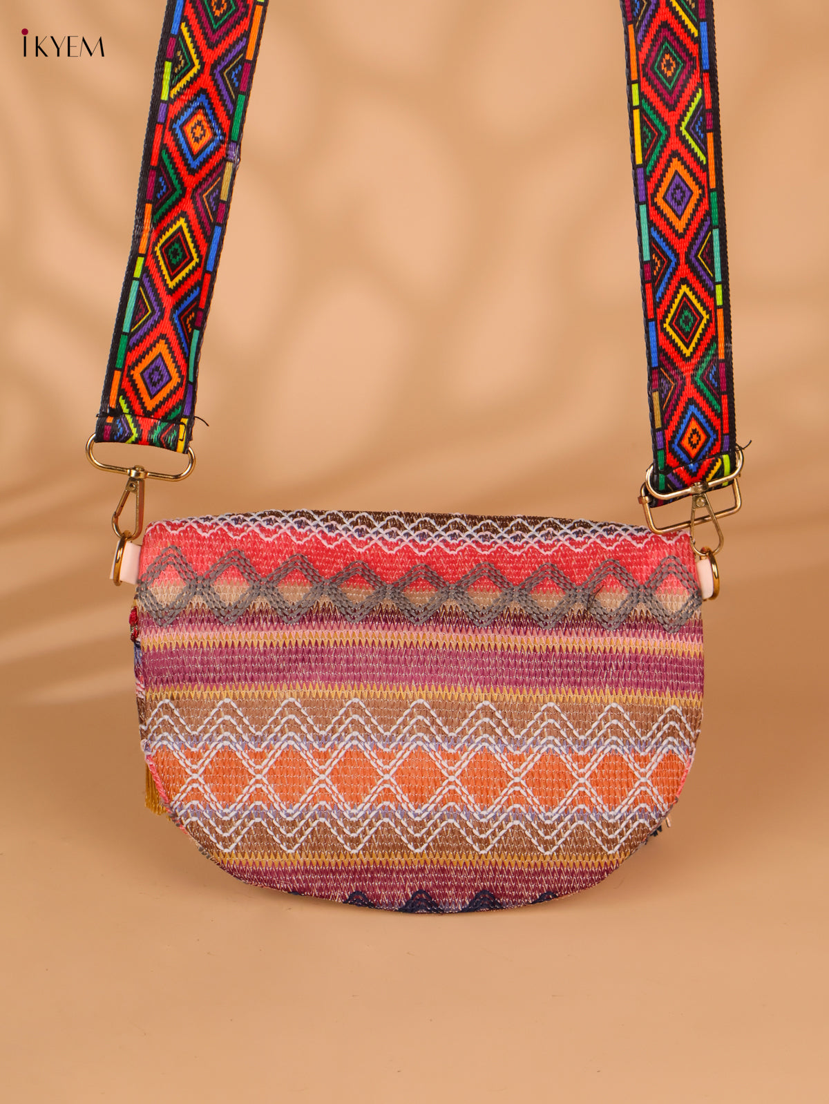 Printed sling bag - Multicolour-Medium