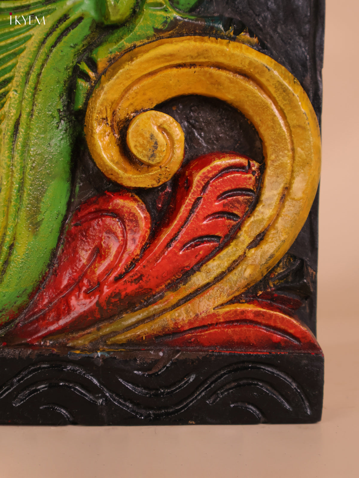 Wooden Hand Carved Painted -Parrot Wall Bracket(12x6)