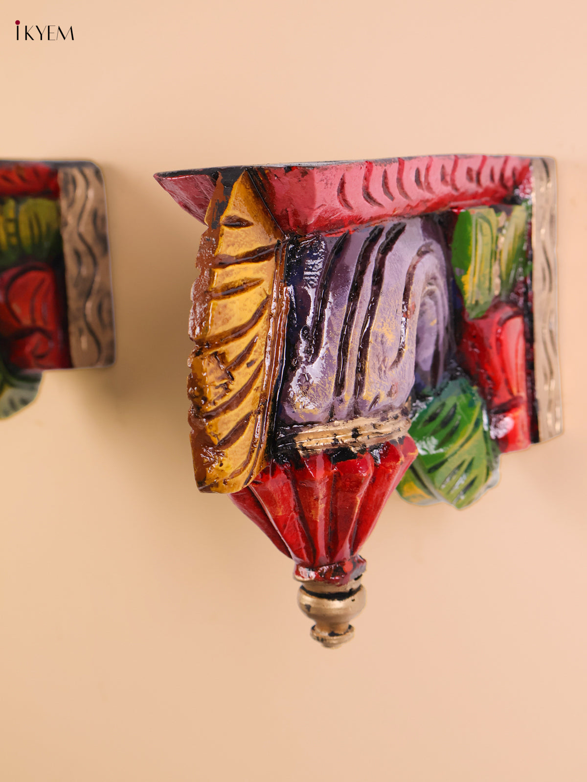 Wooden Hand Carved Painted Bodhil wall Bracket (Set of 2)(7x9)