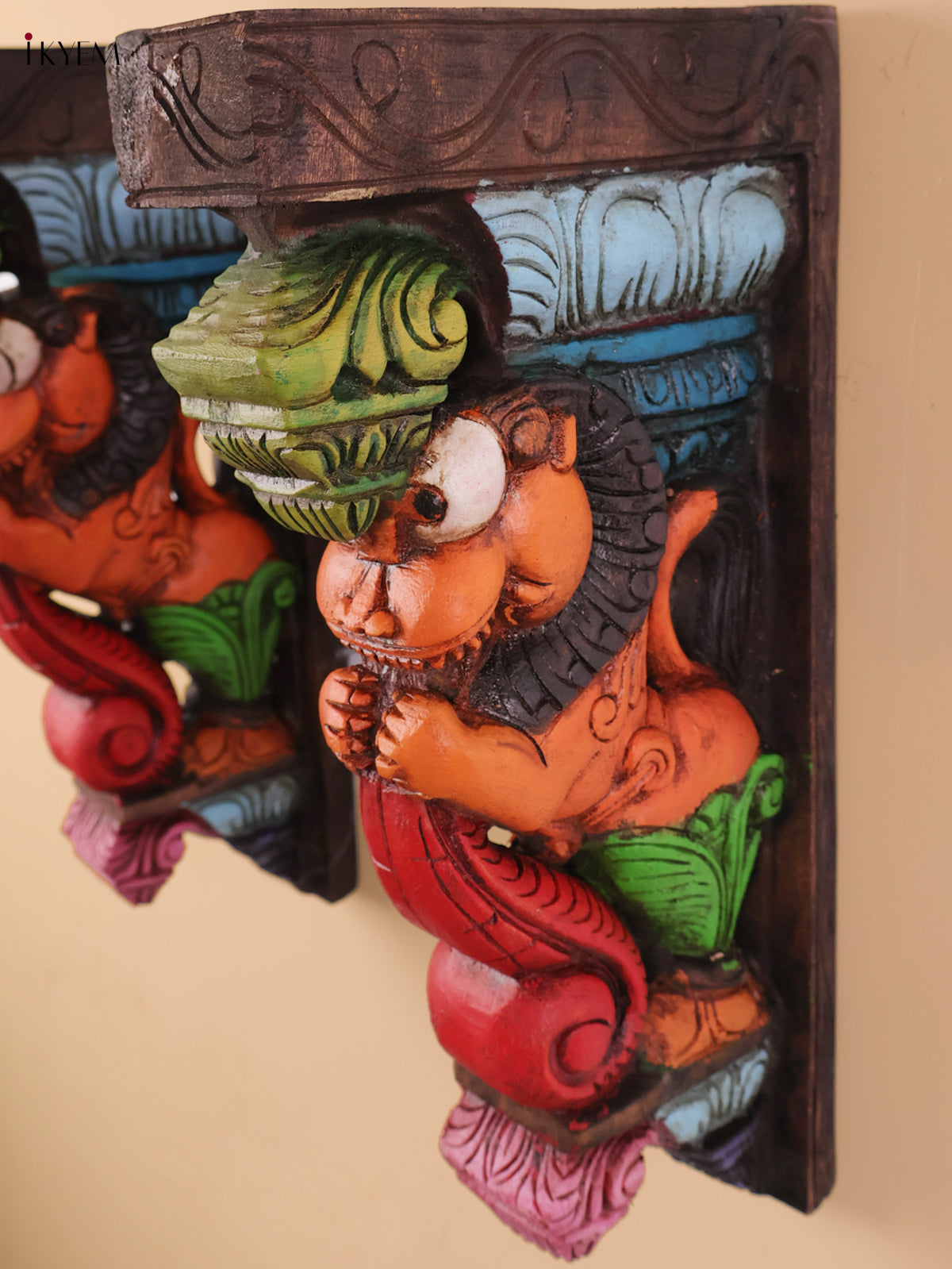 Wooden Hand Carved Yali Bracket(15x8)