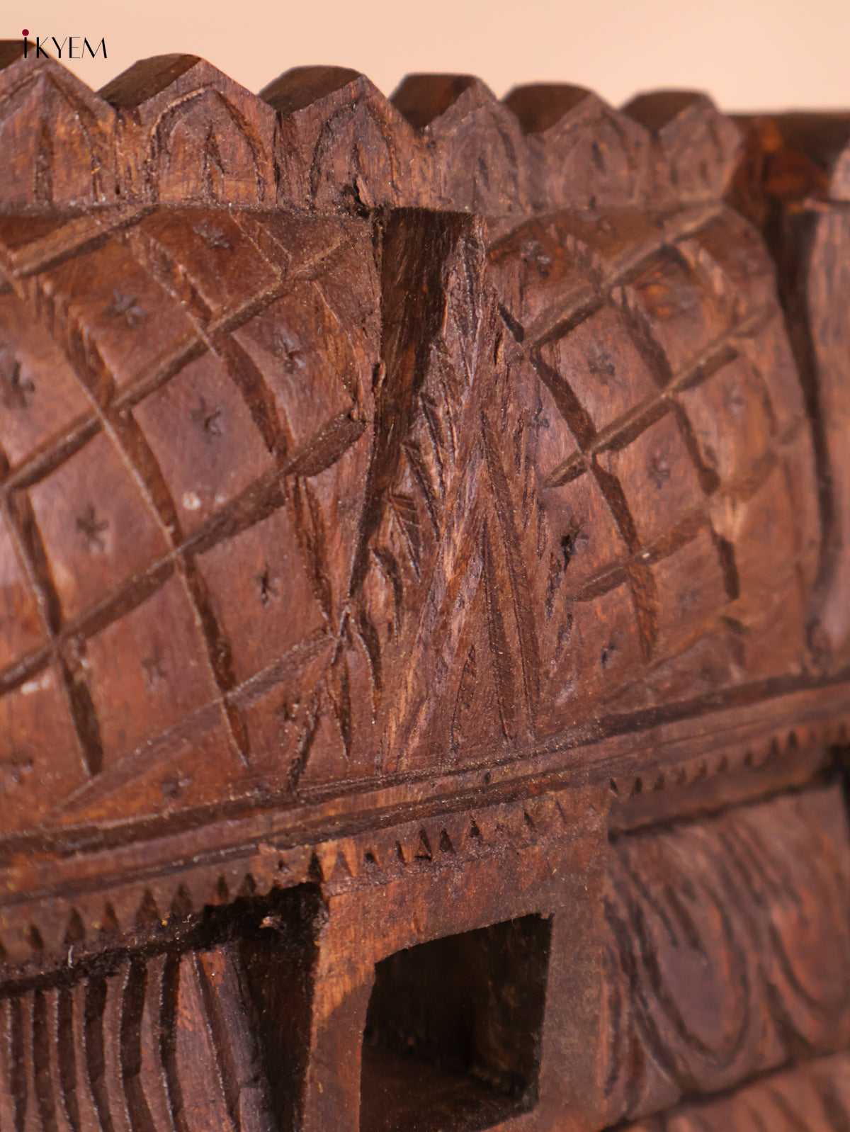 Wooden Hand Carved Shanku Chakram Gopuram (18x12)