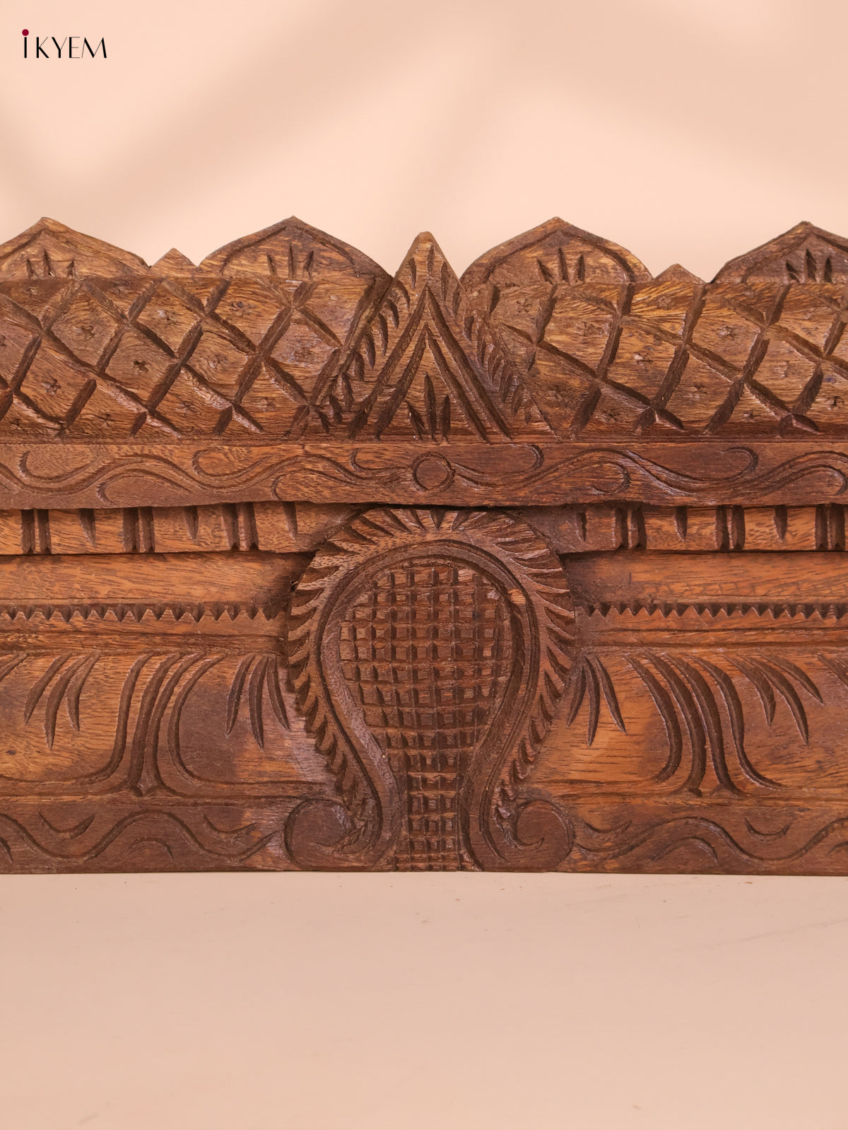 Wooden Hand Carved Horizandal Gopuram(8x42)