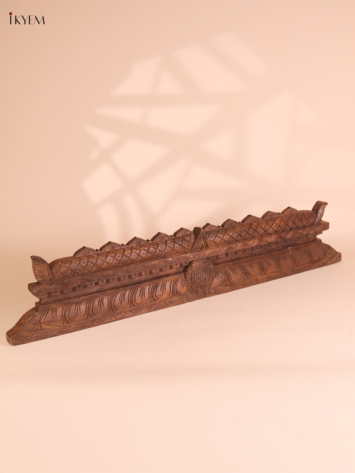 Wooden Hand Carved Horizandal Gopuram(8x42)