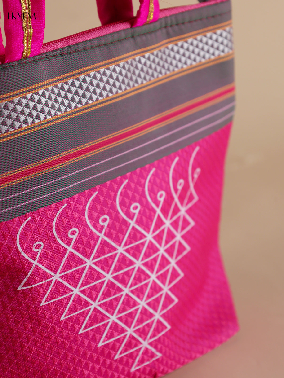 Luxurious Pink Kolam Printed Handbags 2