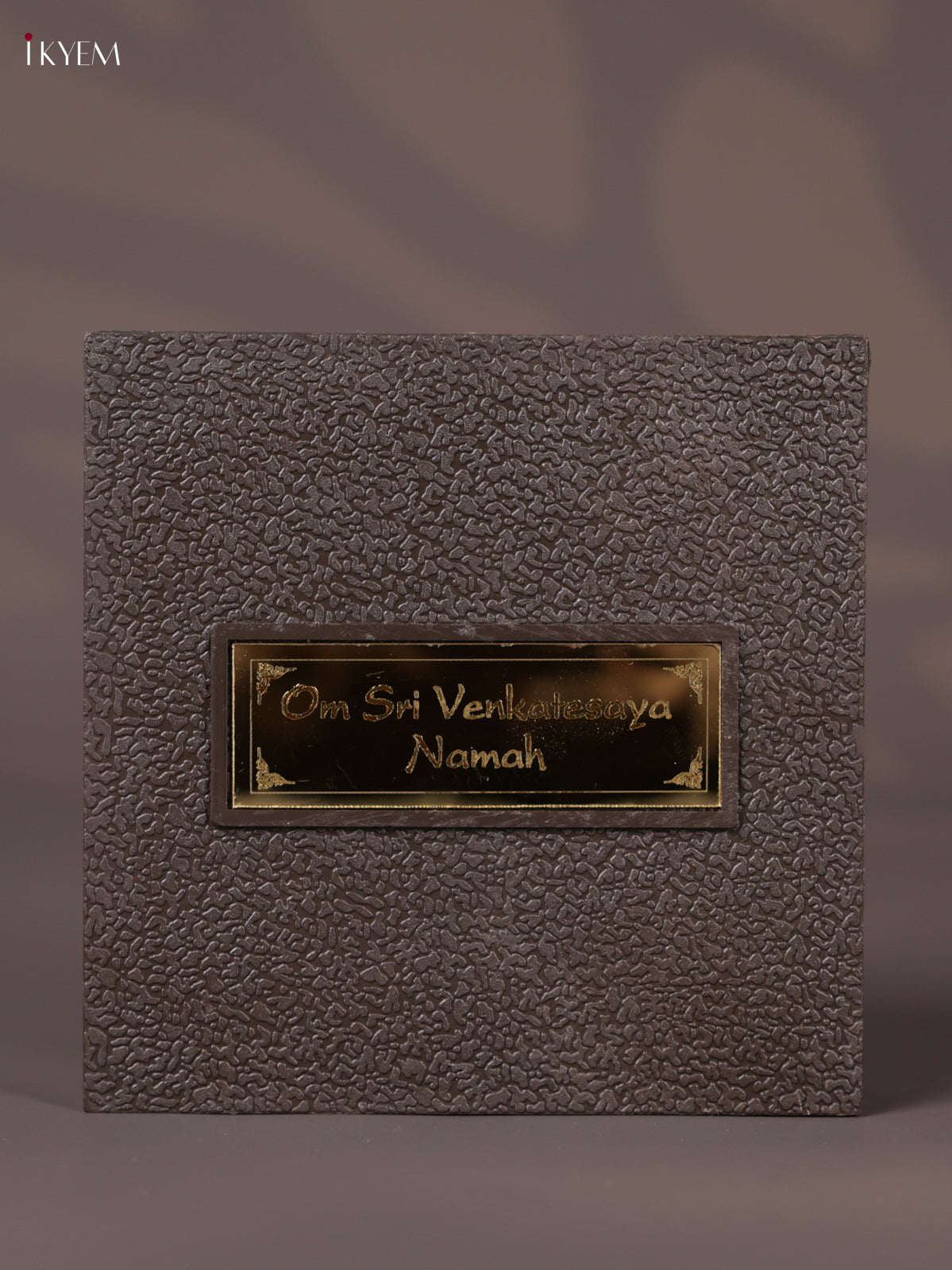 Regal Dark Color Paduka Box With Lord Venkateshwara Picture & Footprints 3