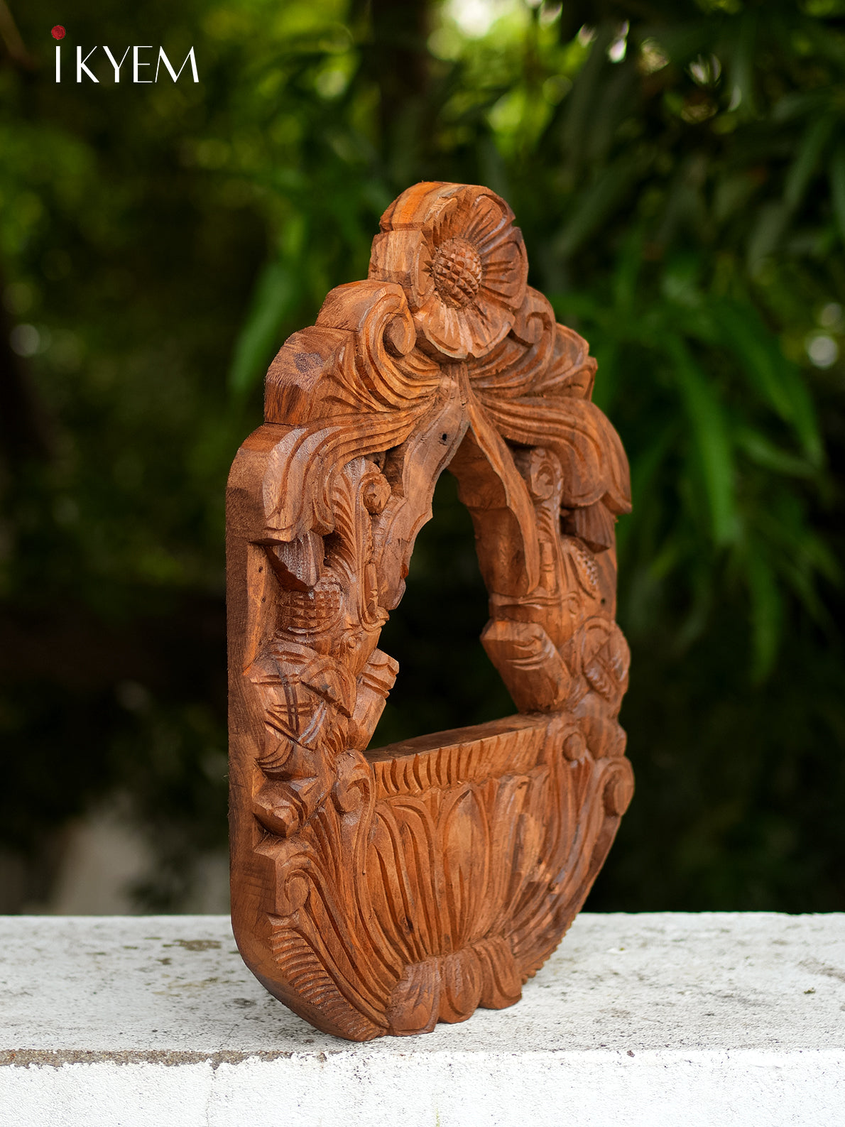 Regal Hand-Carved Wooden Jharokha Mirror Frame 1