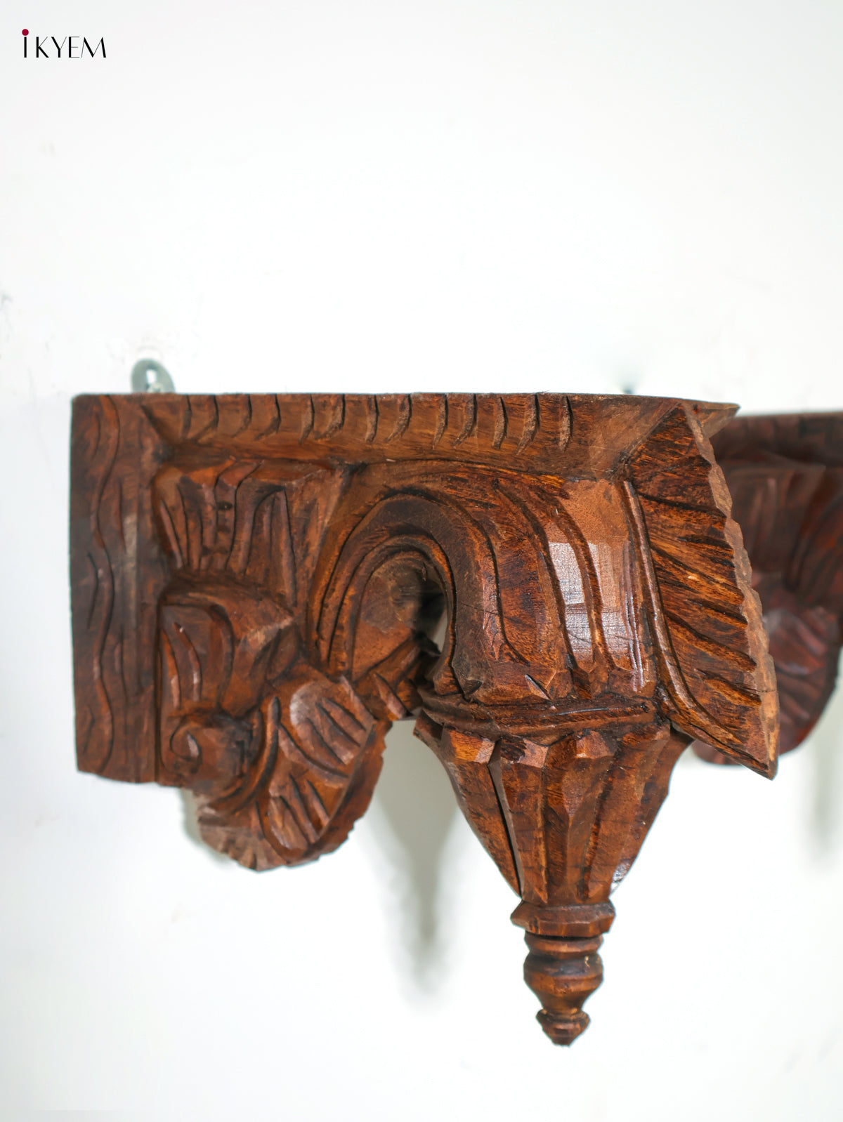 Timeless Set of 2 Wooden Hand Carved Yaali Wall Bracket 1