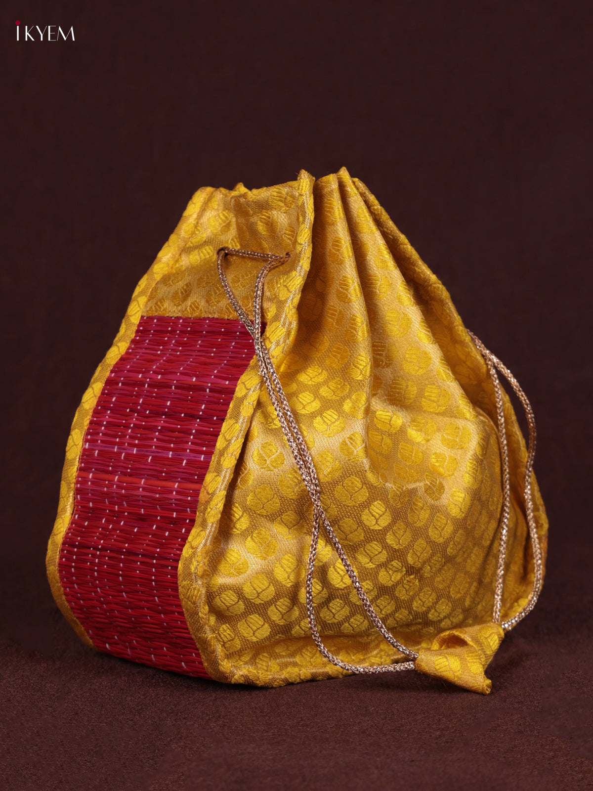 Vibrant Korai Potli Bag In Yellow & Red