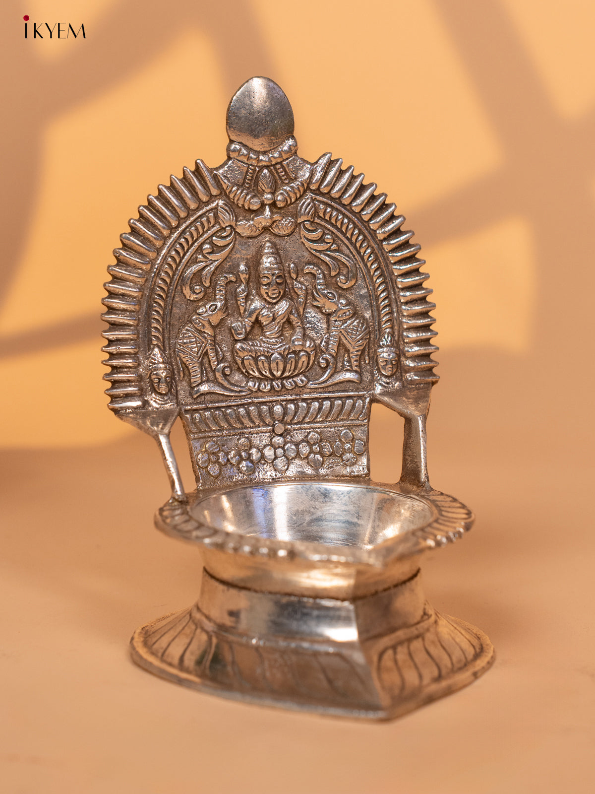 GAJALAKSHMI SILVER VILAKKU