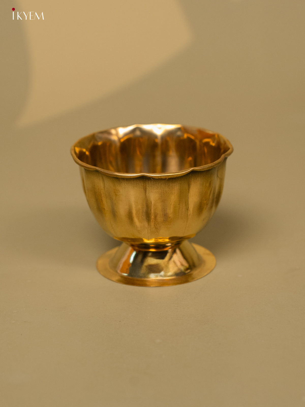 Brass Kumkum Bowl - 3E31019