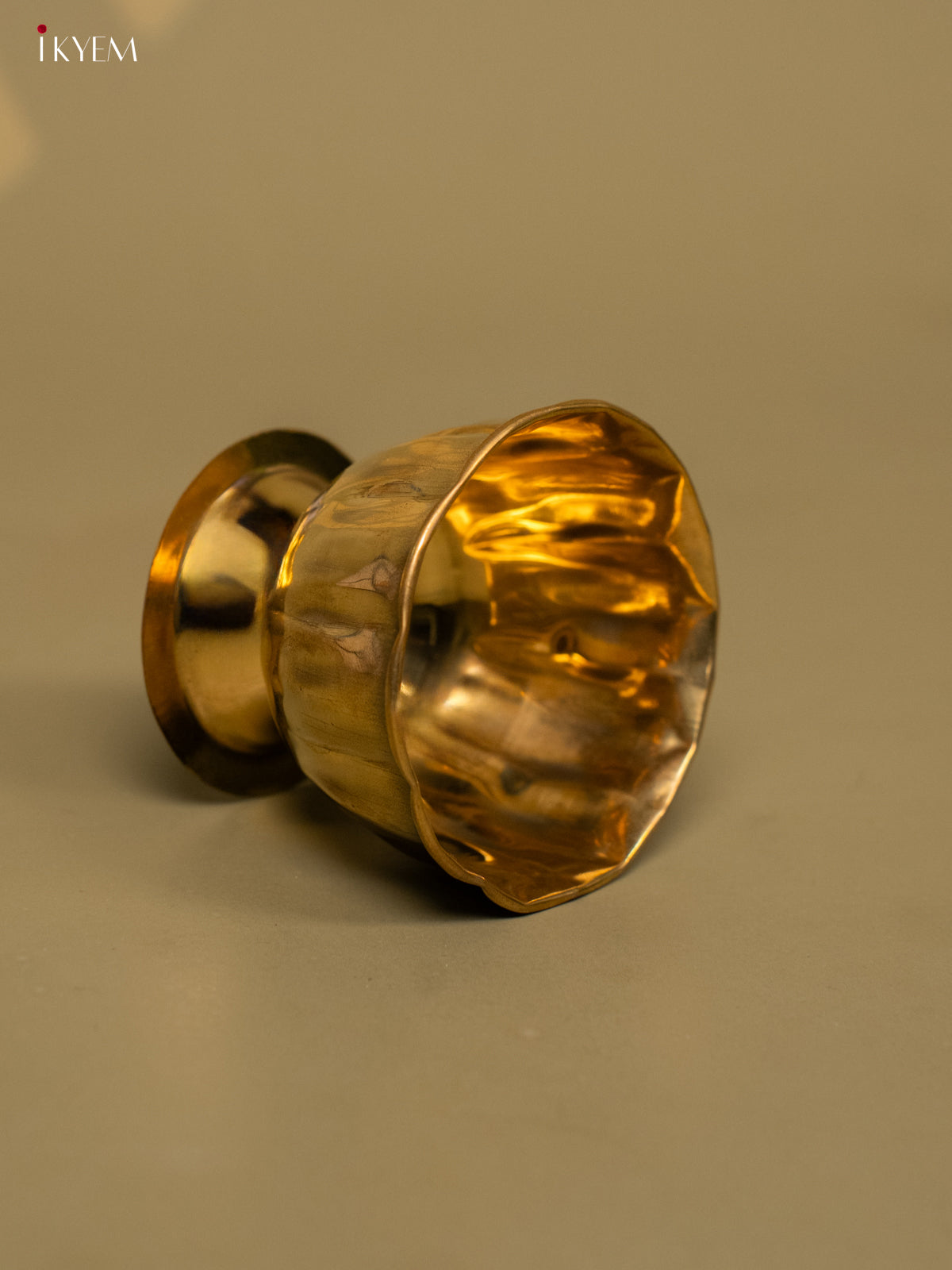 Brass Kumkum Bowl - 3E31019