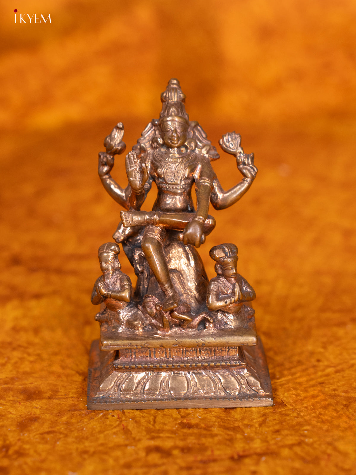 Guru Dhakshinamurthy Idol