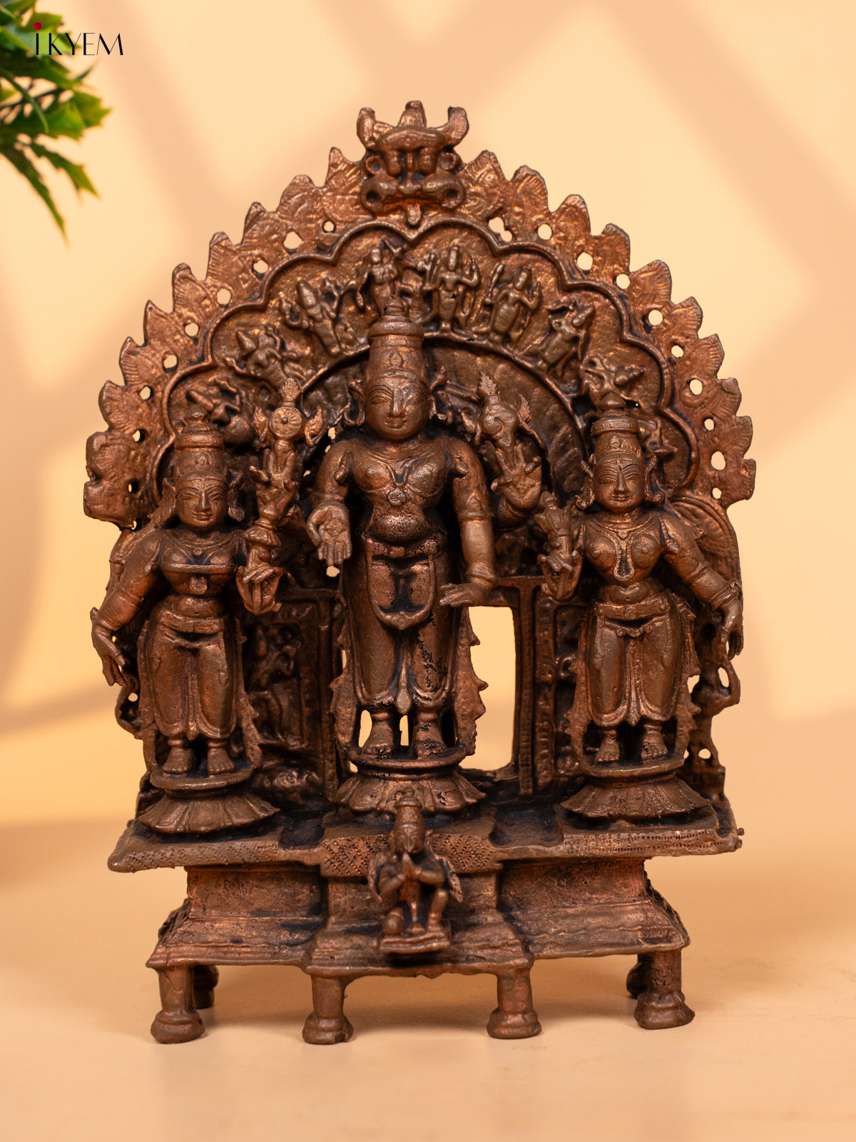 Vishnu set - Copper Idol