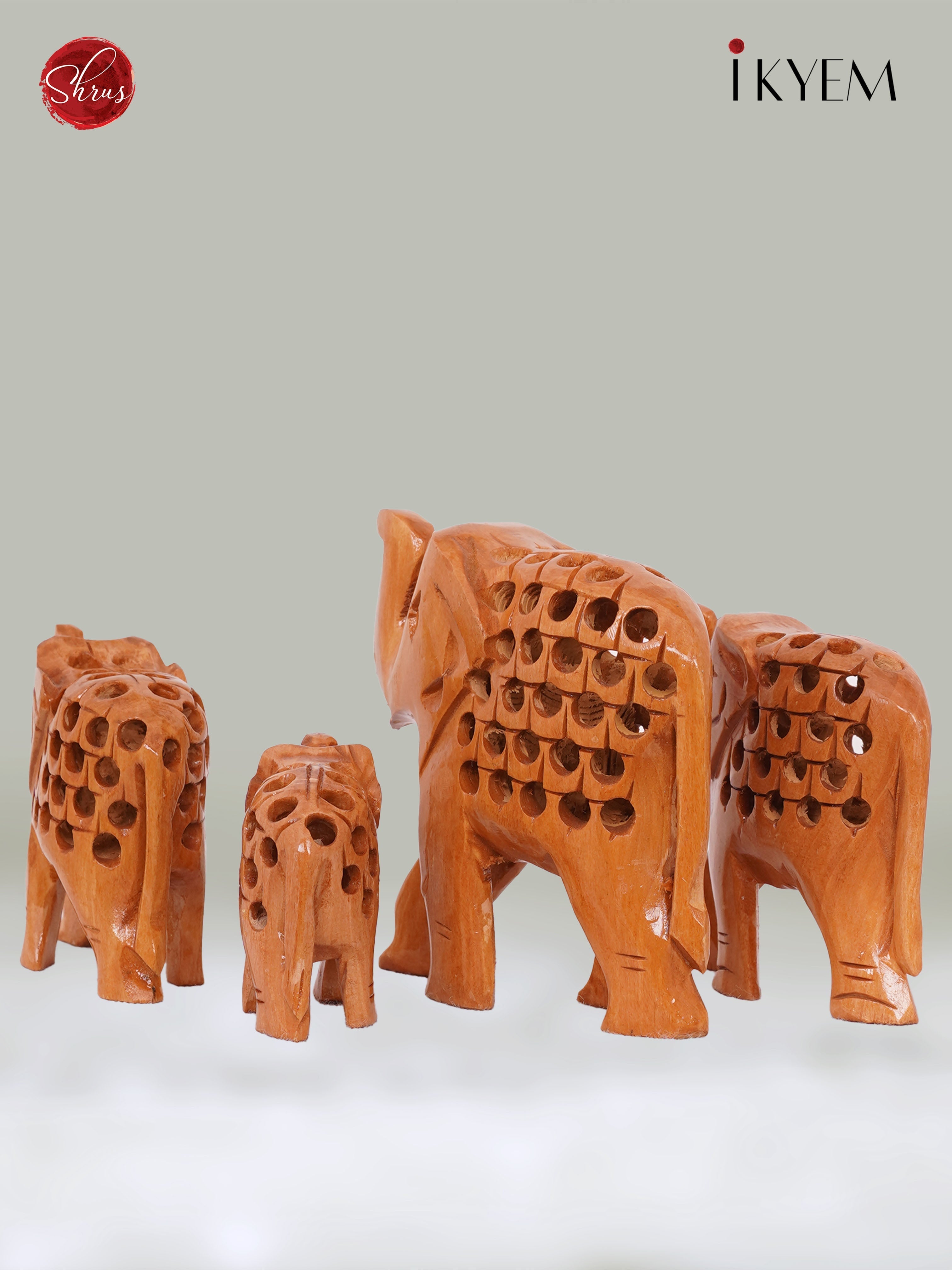 Wooden Elephants Idol (Pair of 4)