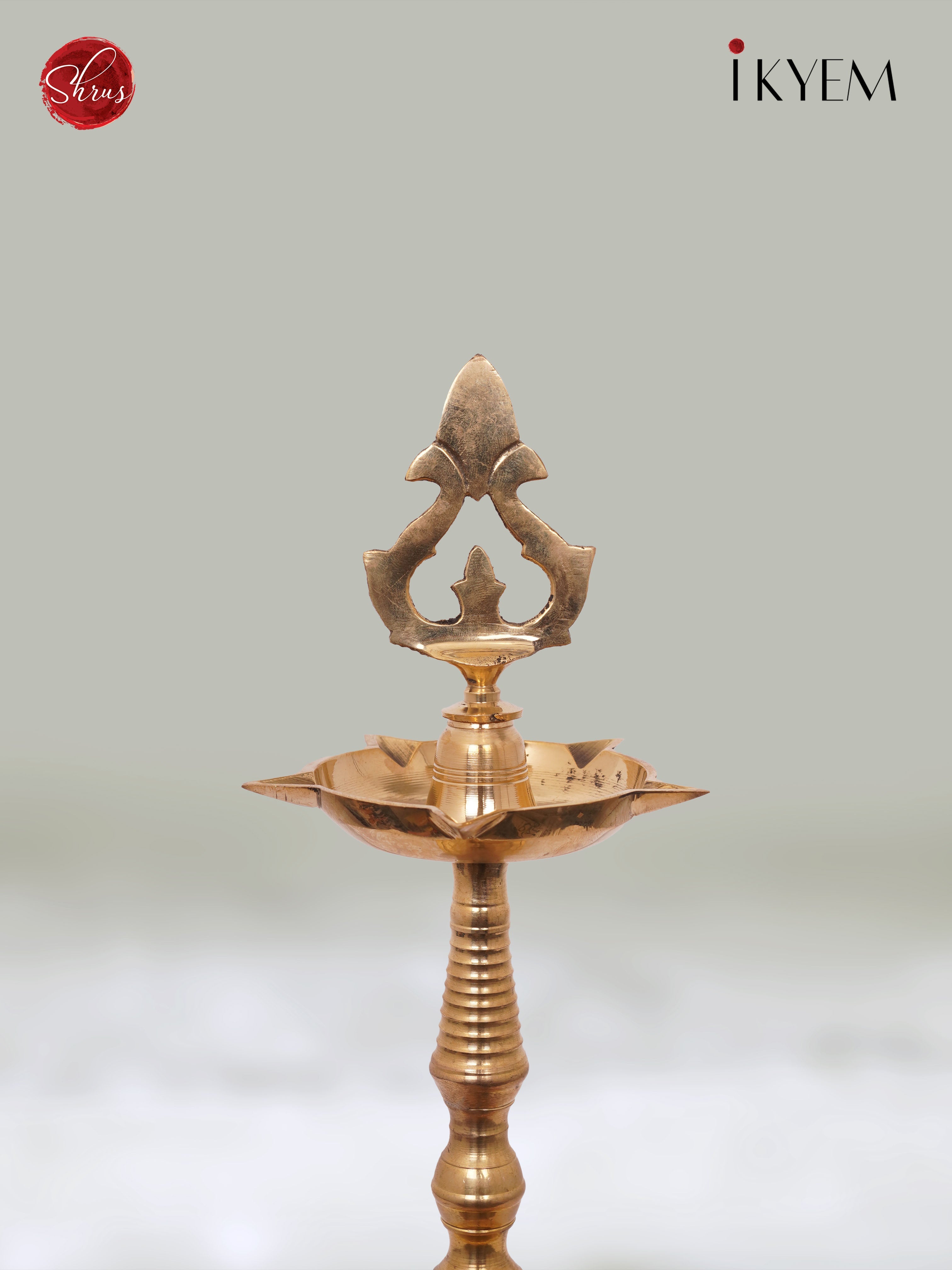 Brass Vel Kuthu Velakku with 5 Thirees
