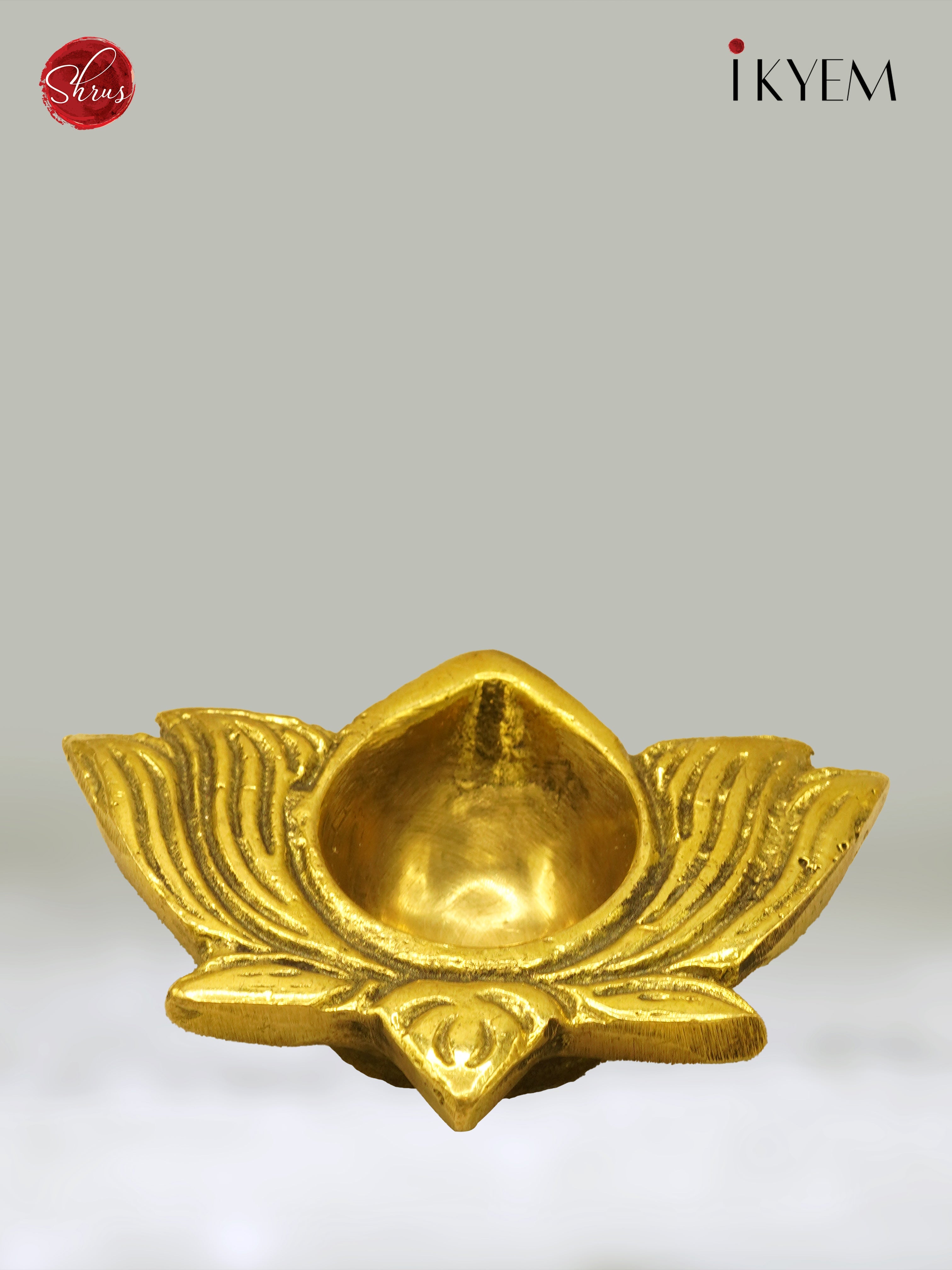 Brass Antique Lotus Oil Lamp