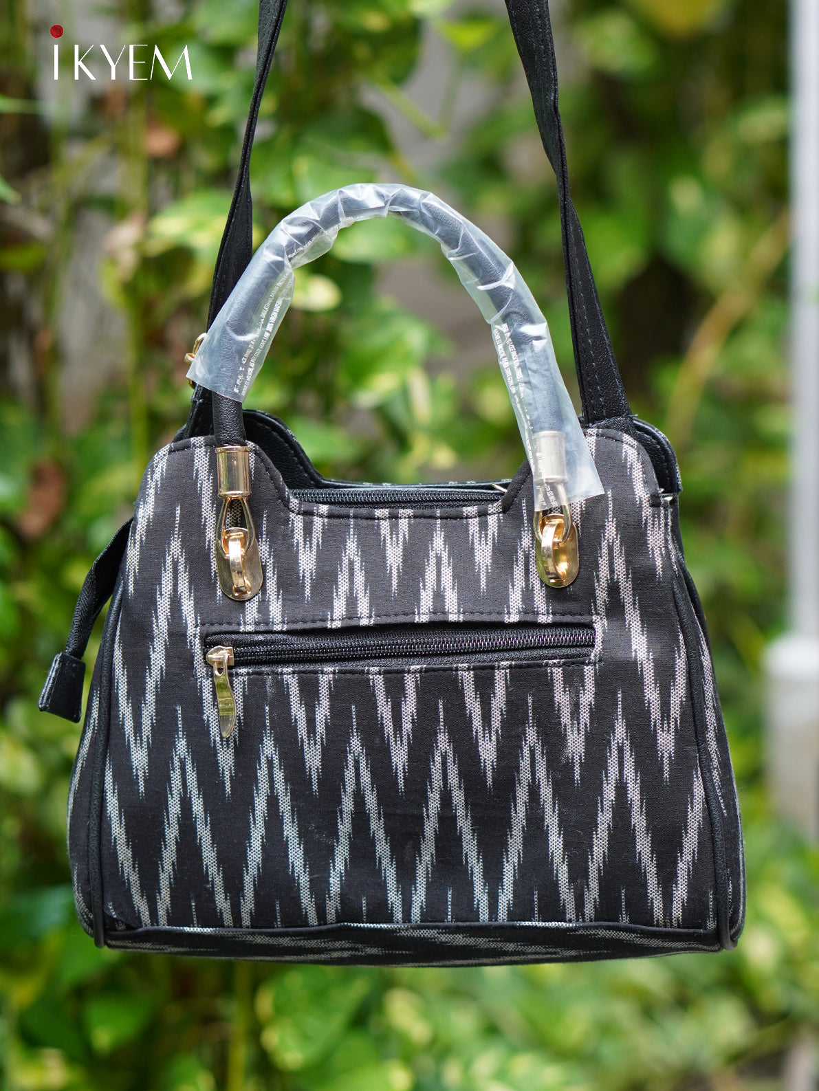 Black - Ajrakh hand bag