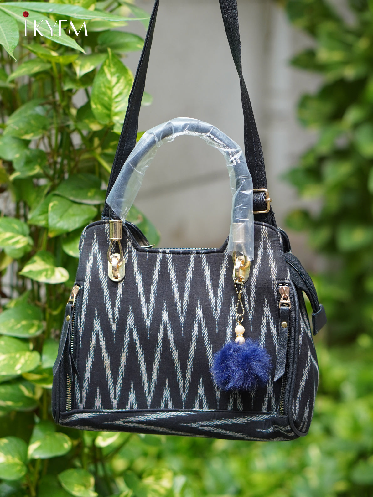 Black - Ajrakh hand bag