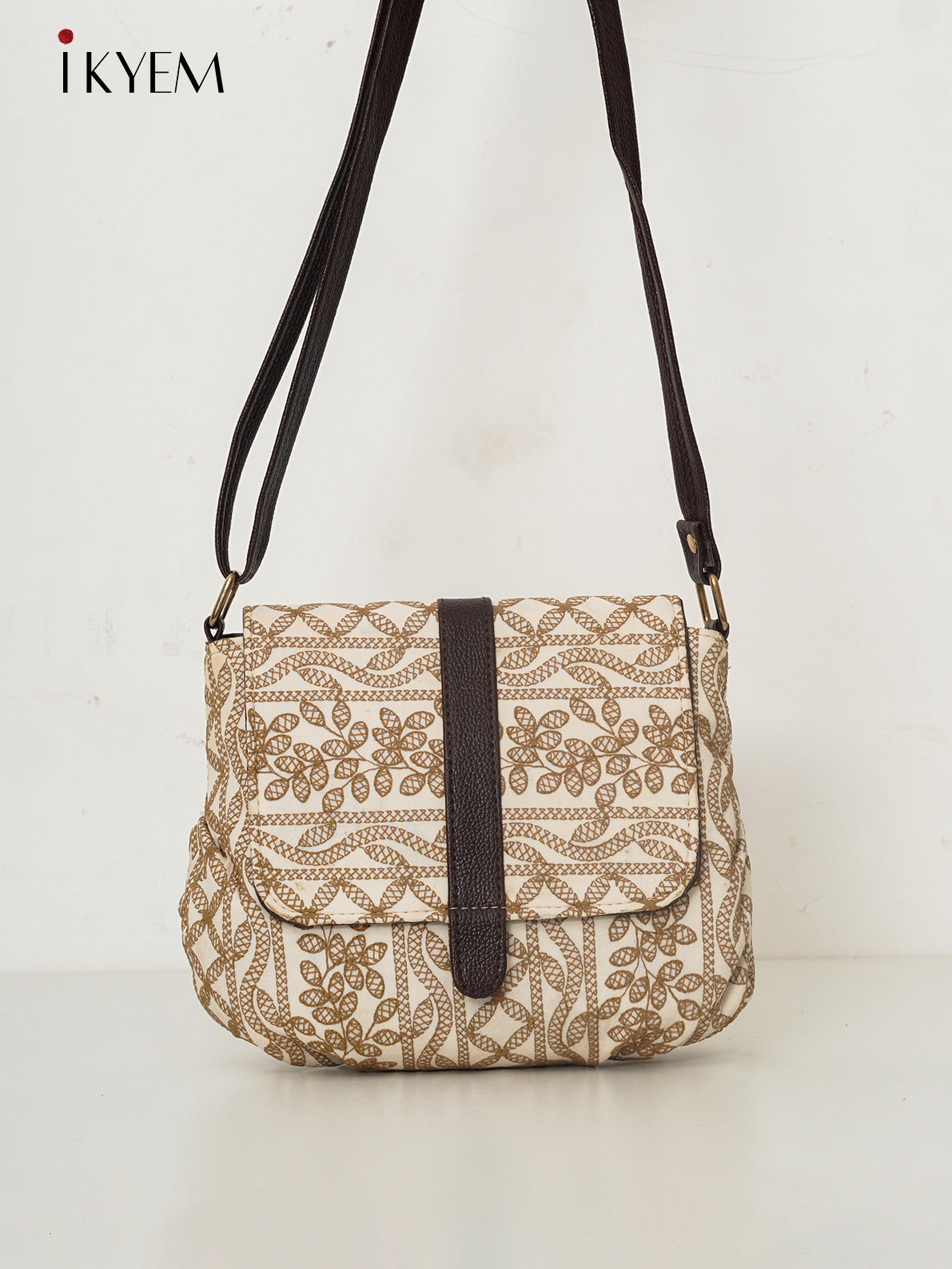 Cream - Ajrakh Handbag