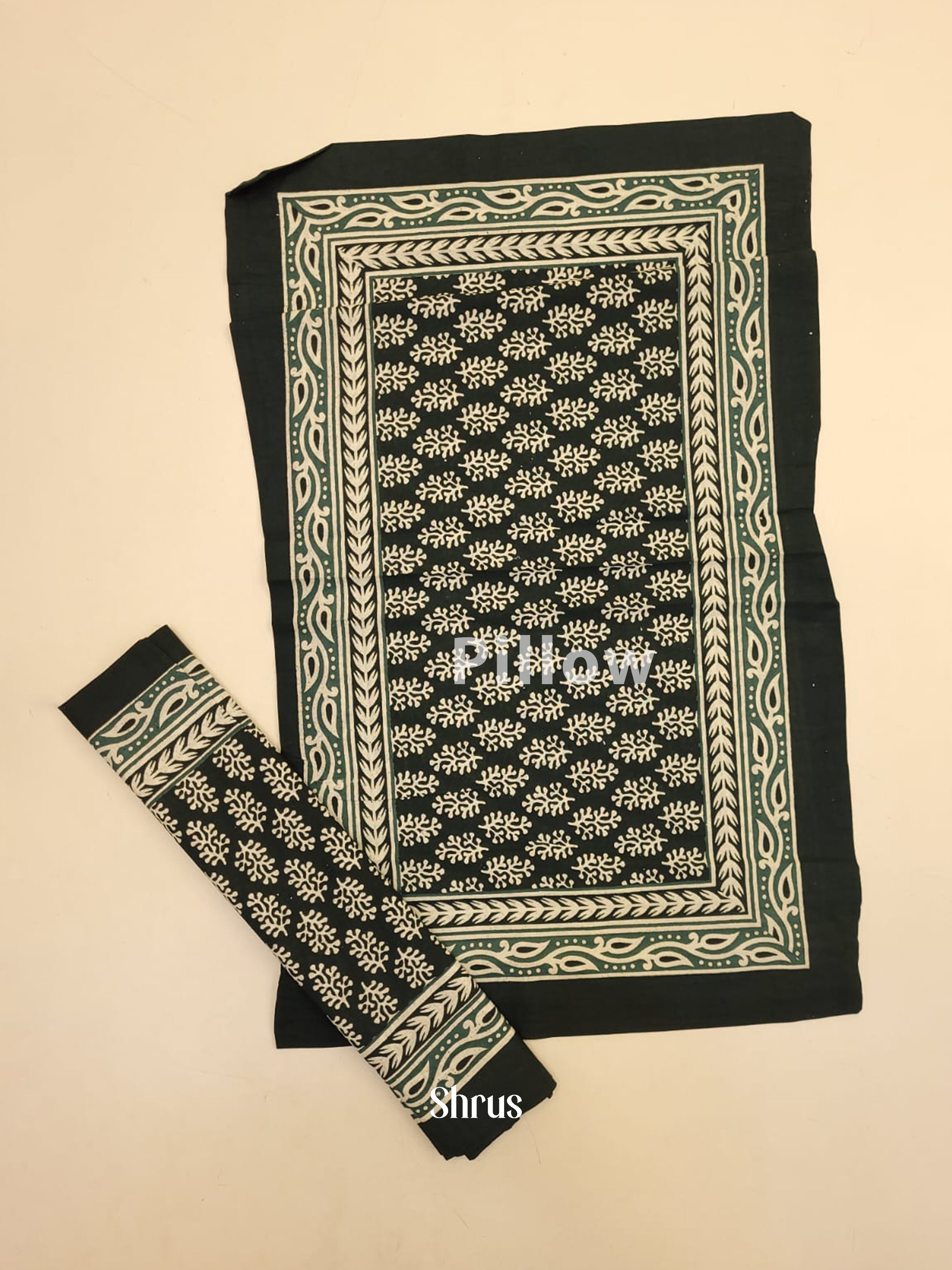 Green & Cream - Bed Spreads