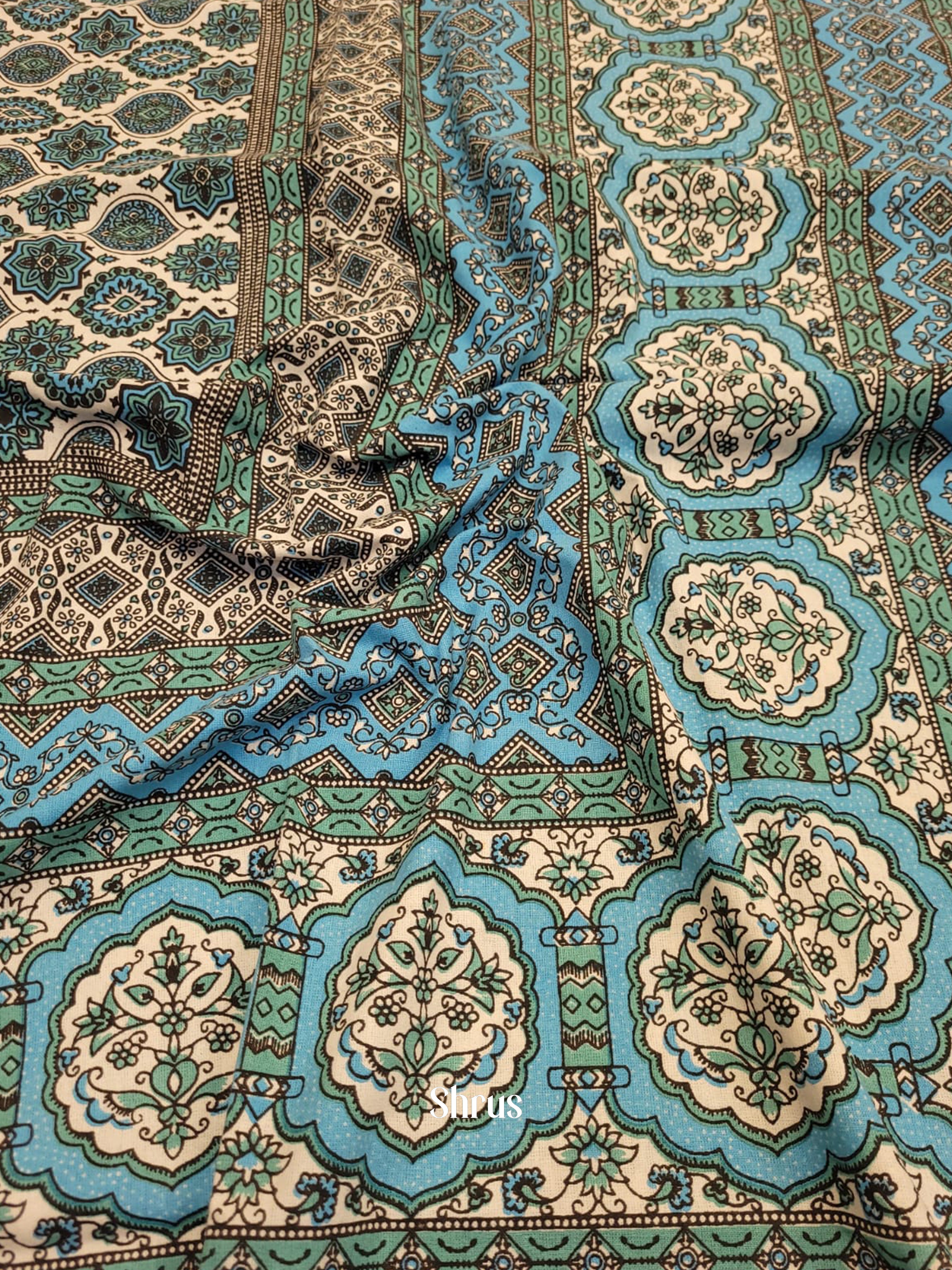 Blue & Cream - Bed Spreads