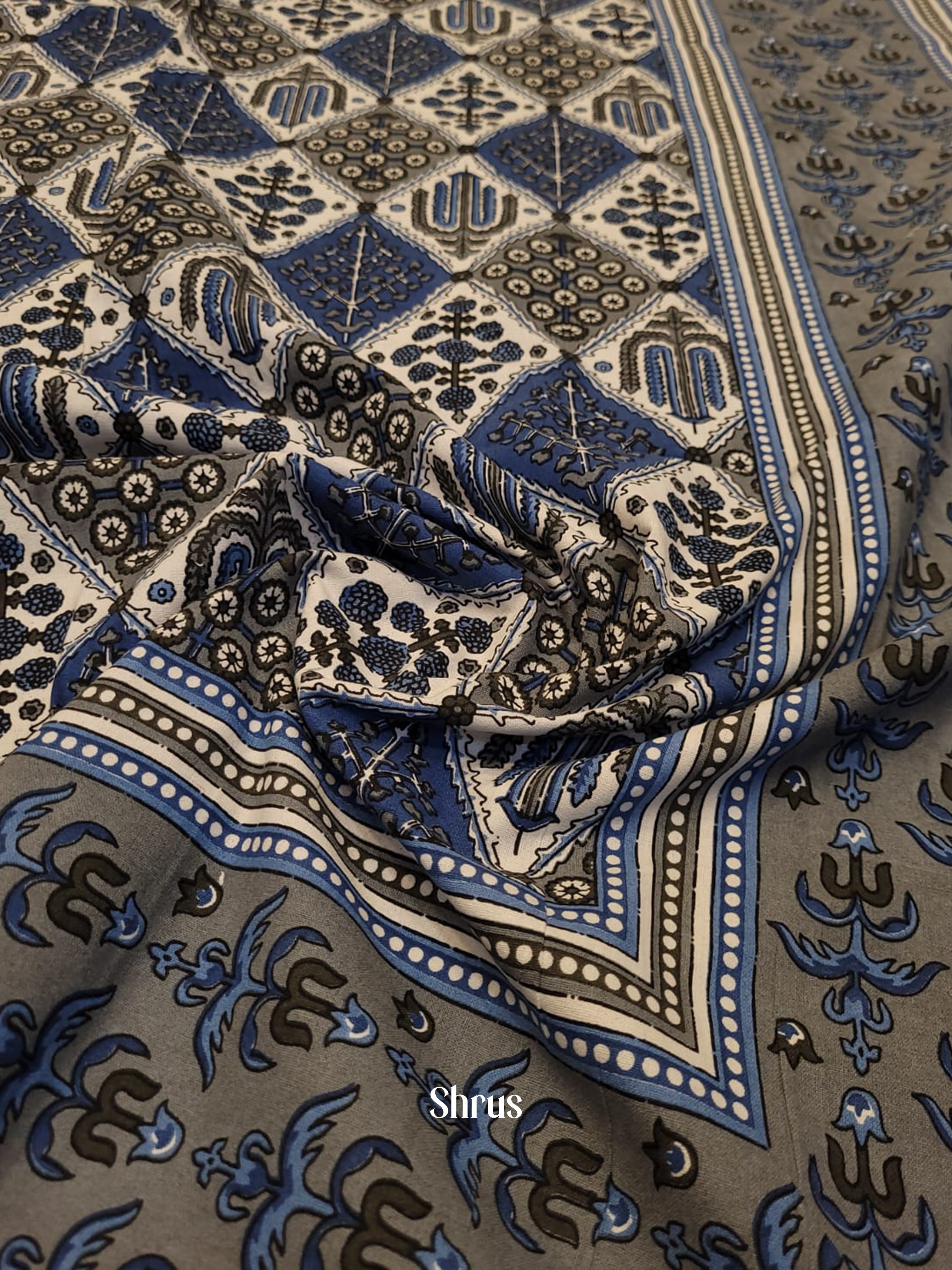 Cream & Blue - Bed Spreads