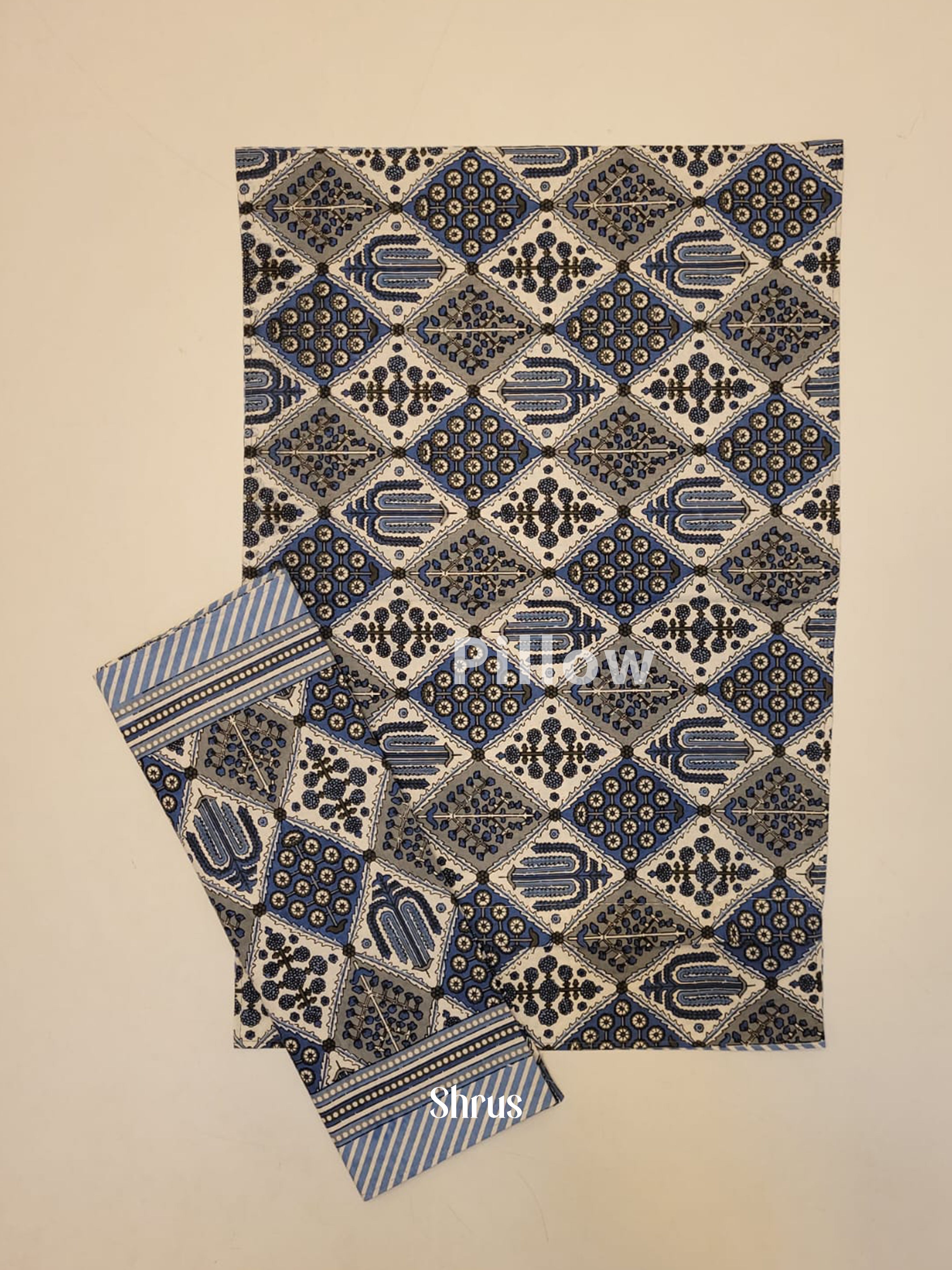 Cream & Blue - Bed Spreads