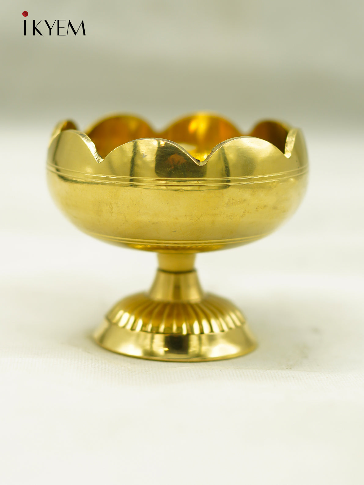 Brass Lotus Vilakku
